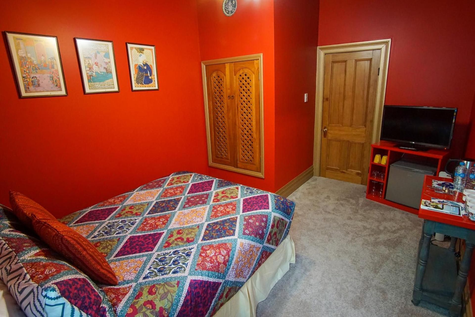 Deluxe Double Room with Shower