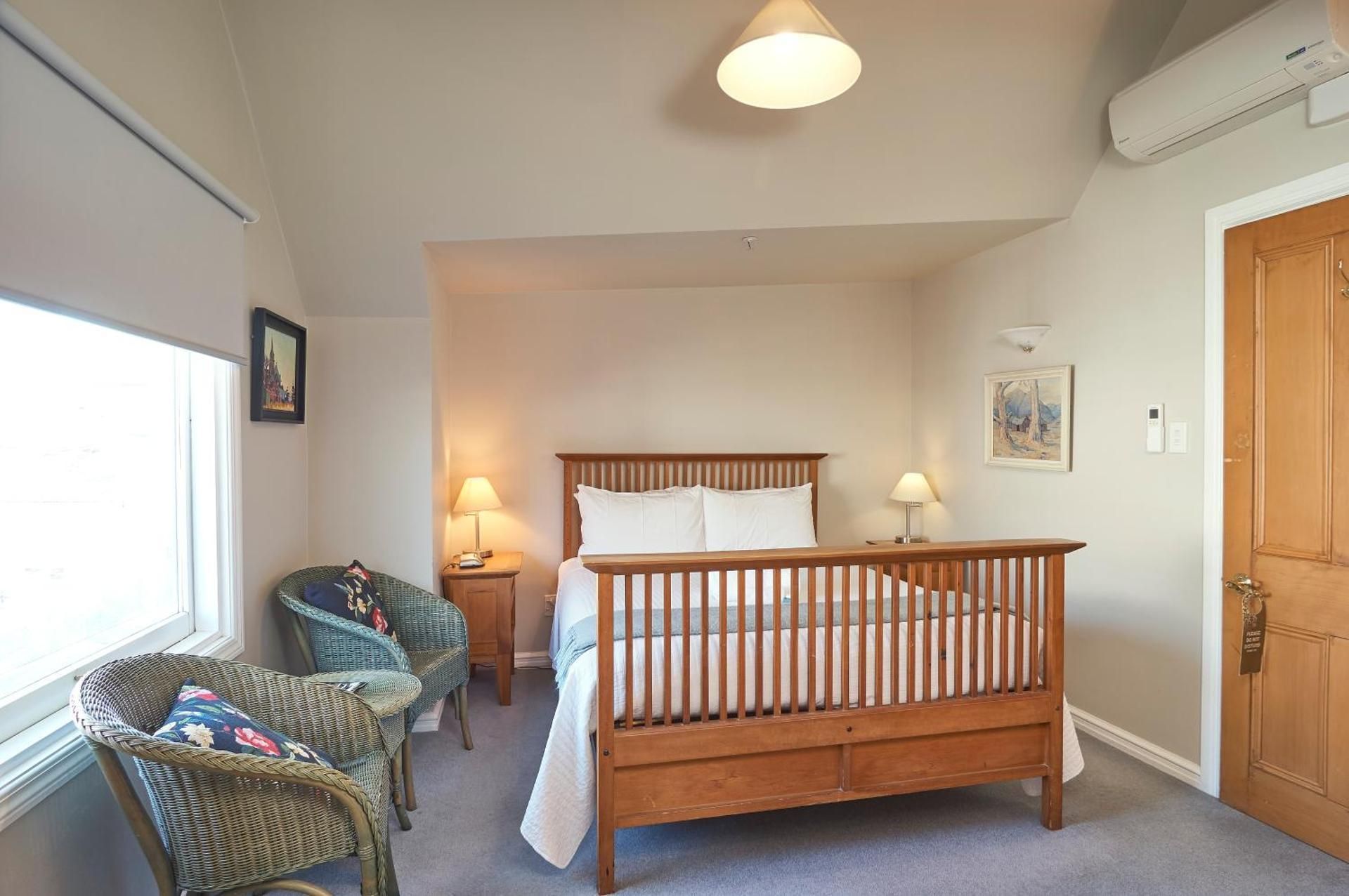 Room 7 with En-Suite