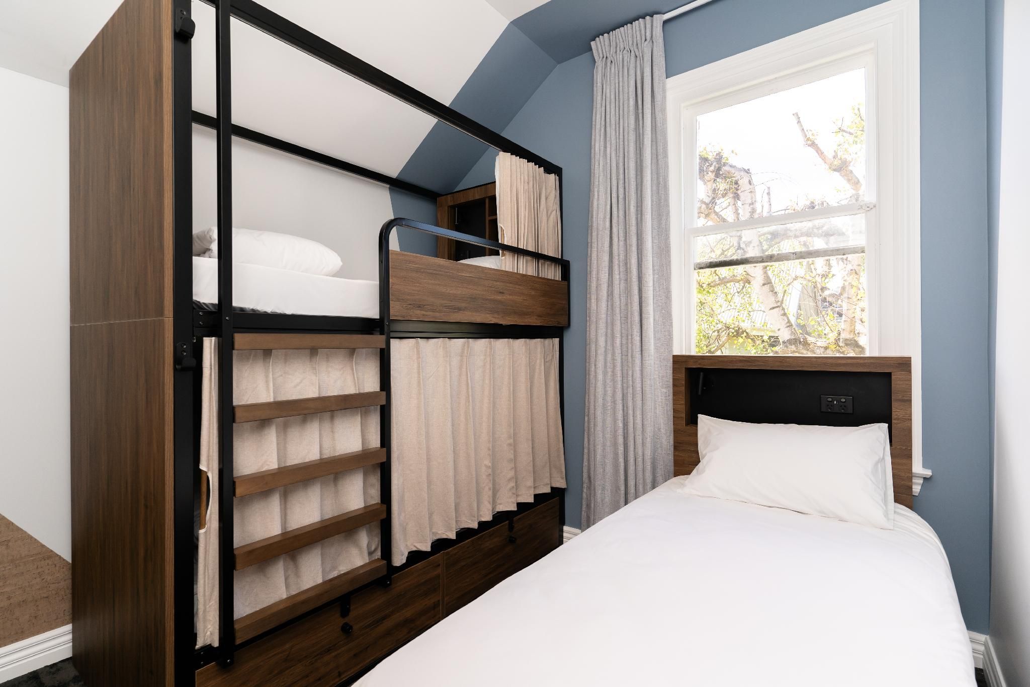 Haka House Christchurch 1 Person in 3-Bed Dormitory - Female Only 2