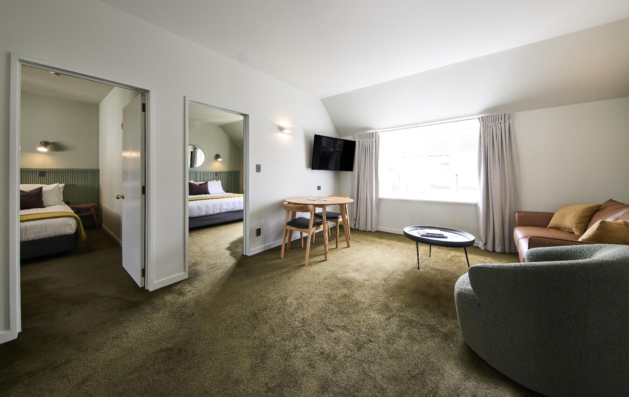 2 Bedroom Apartment