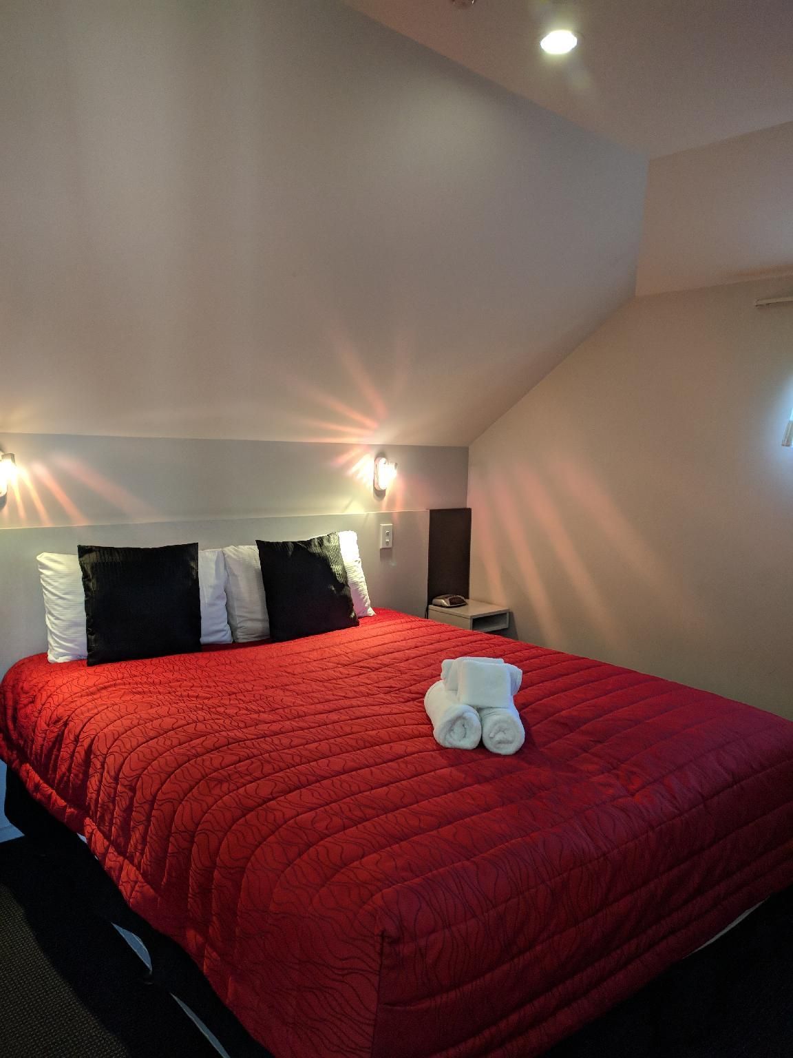 2 King Beds, One-Bedroom, Non-Smoking