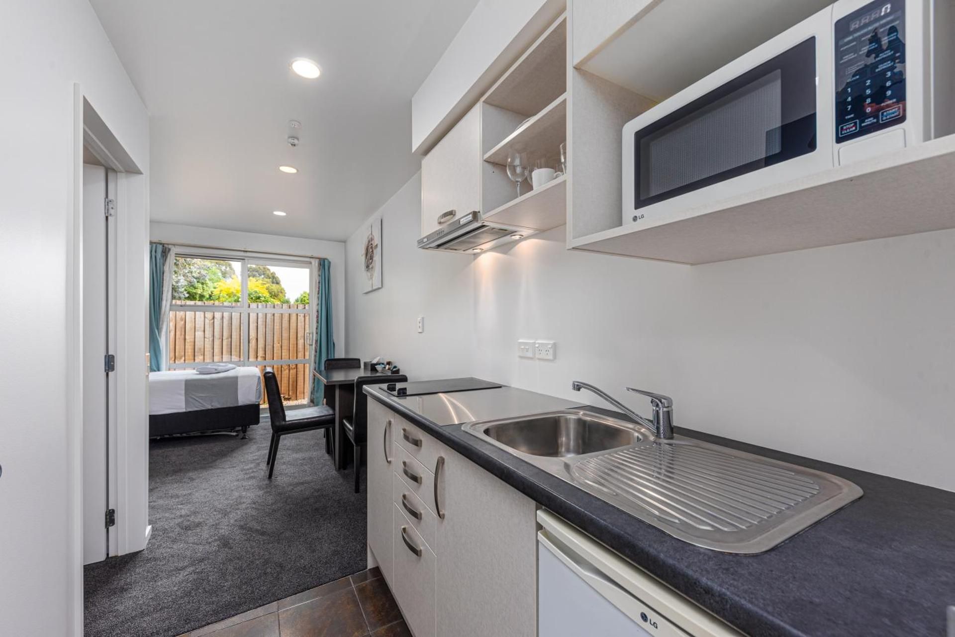 One-Bedroom Apartment with Spa Bath