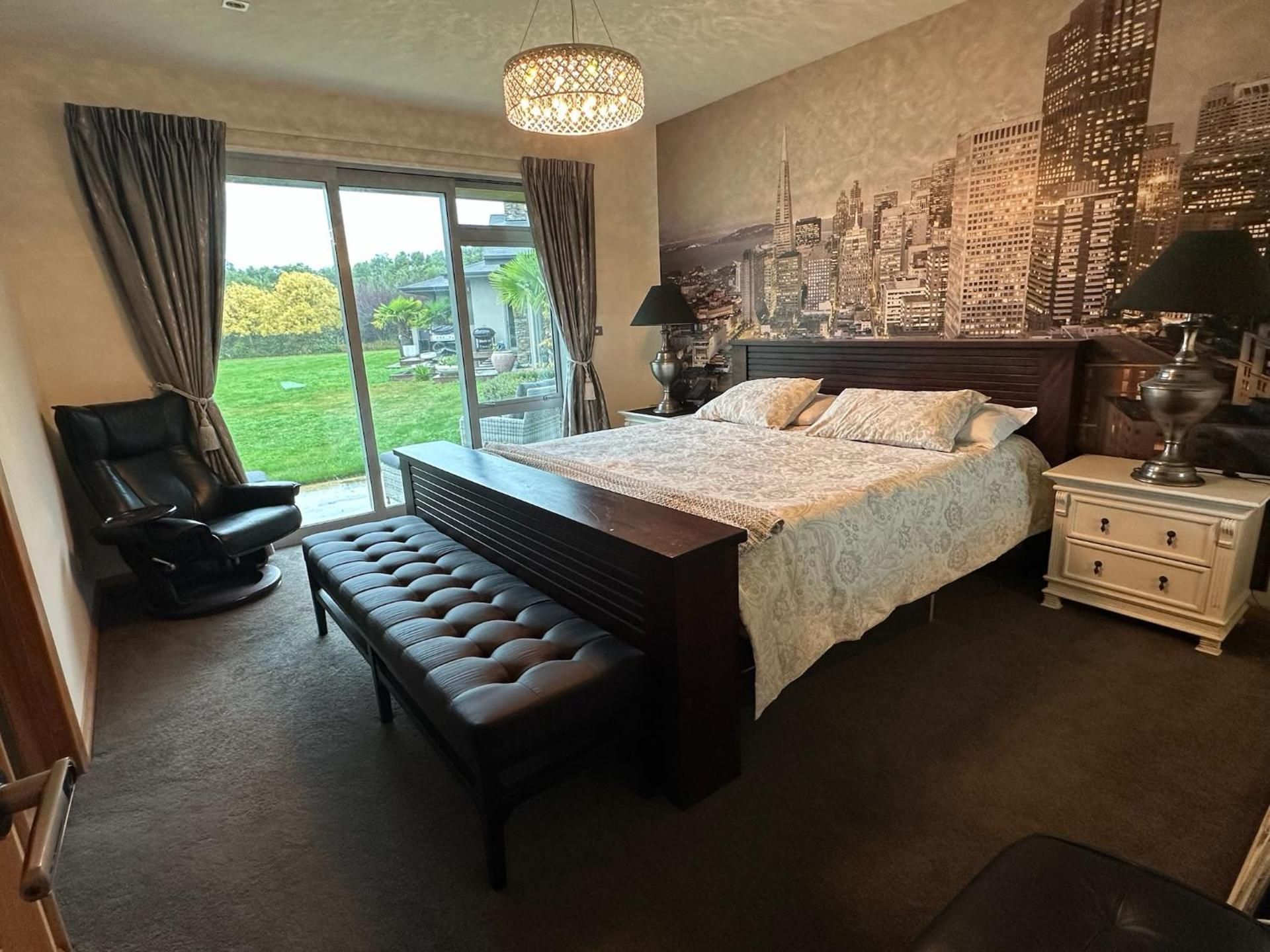 Superior King Room