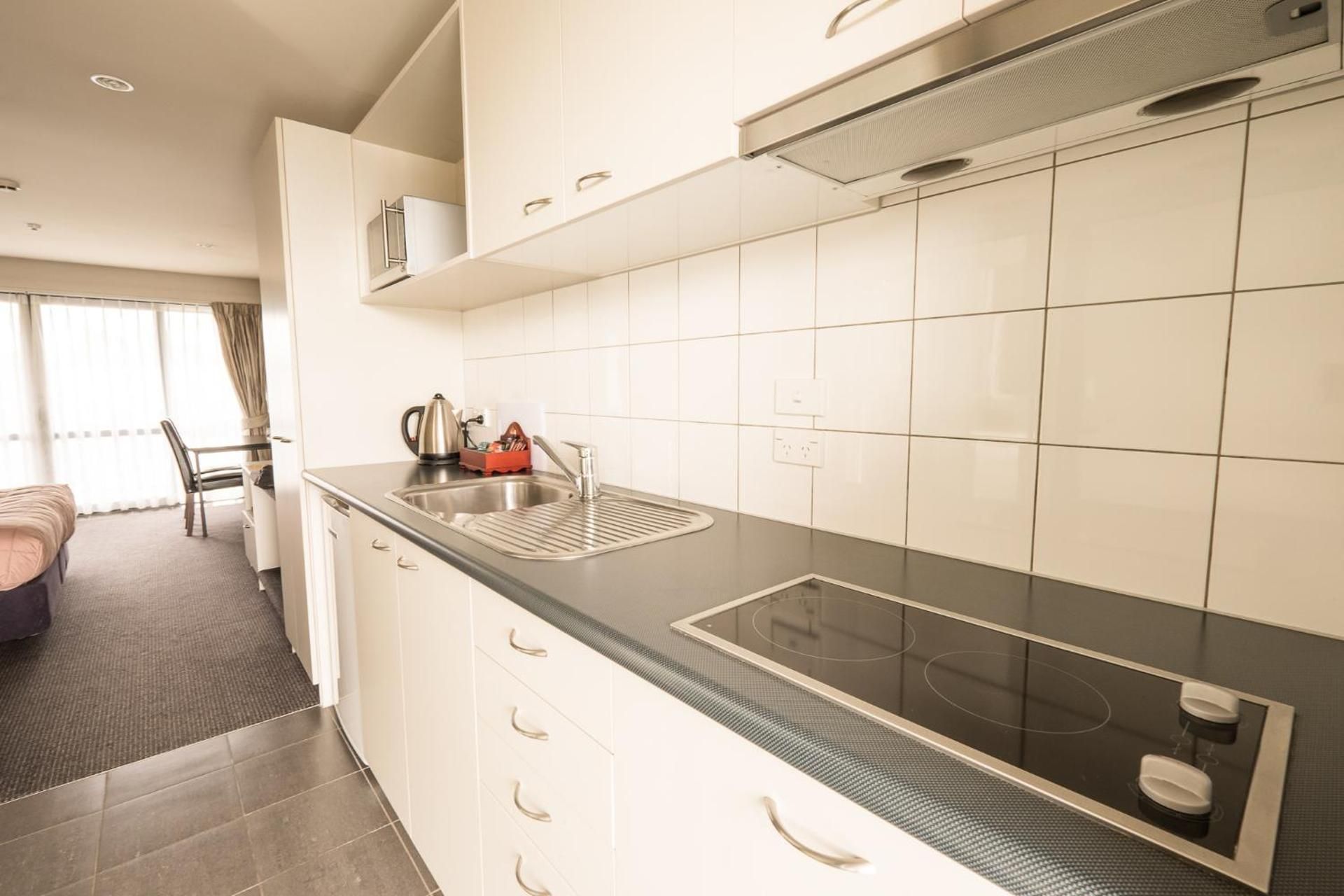 Deluxe Double or Twin Studio