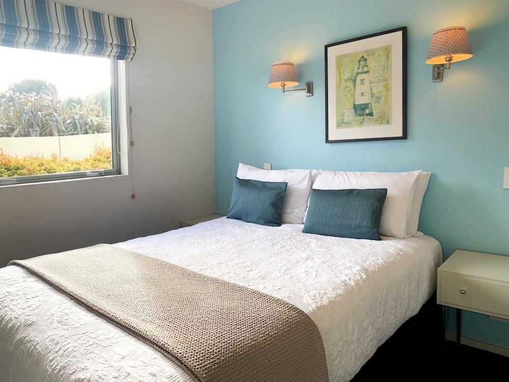 Executive One-Bedroom Apartment