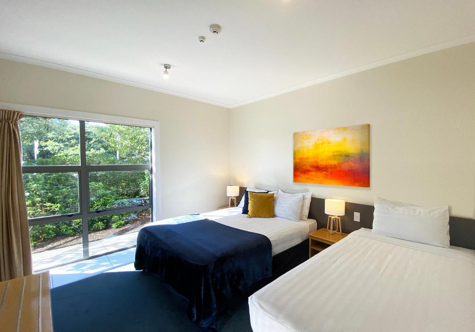 Deluxe Family Suite