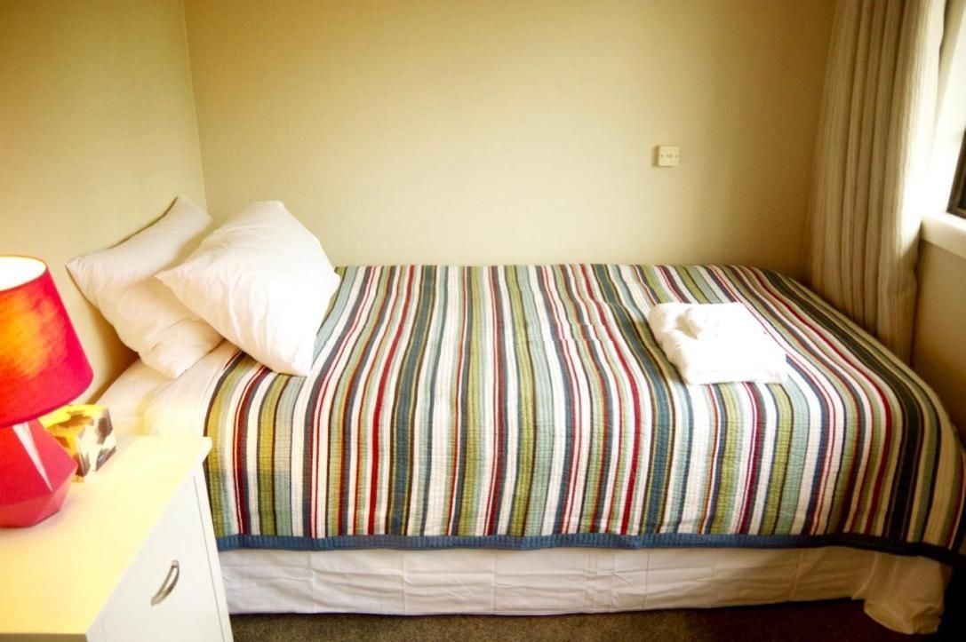Single Room with Shared Bathroom