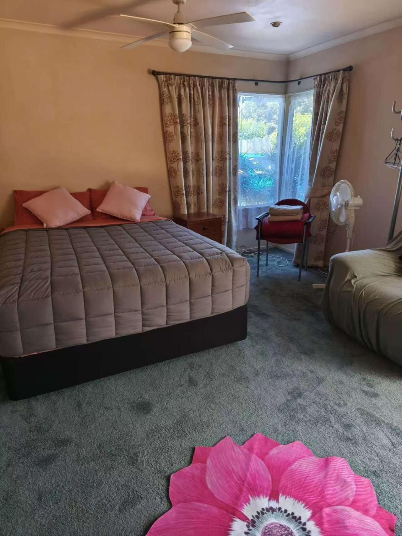 Large Double Room