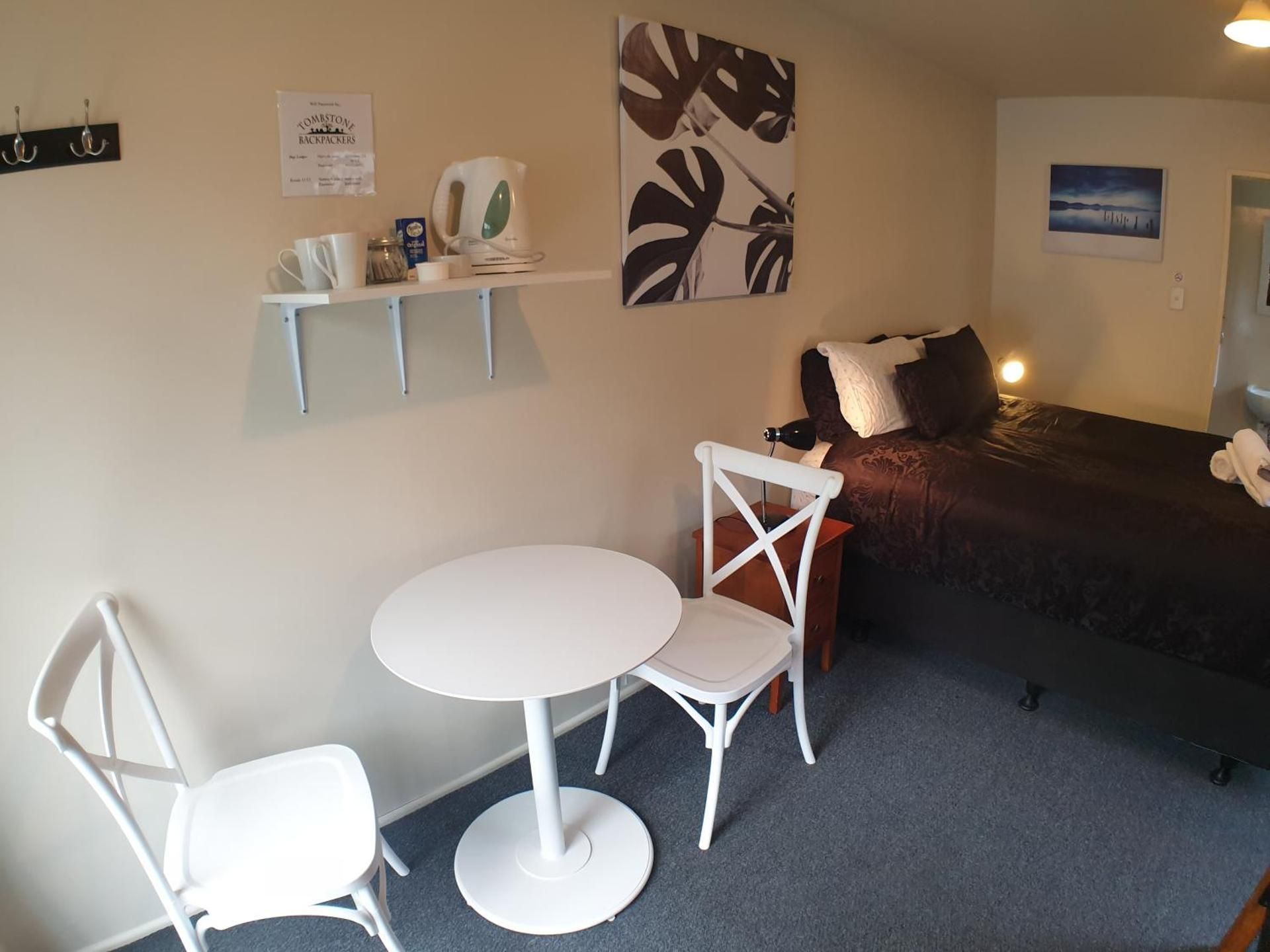 Motel Twin Room