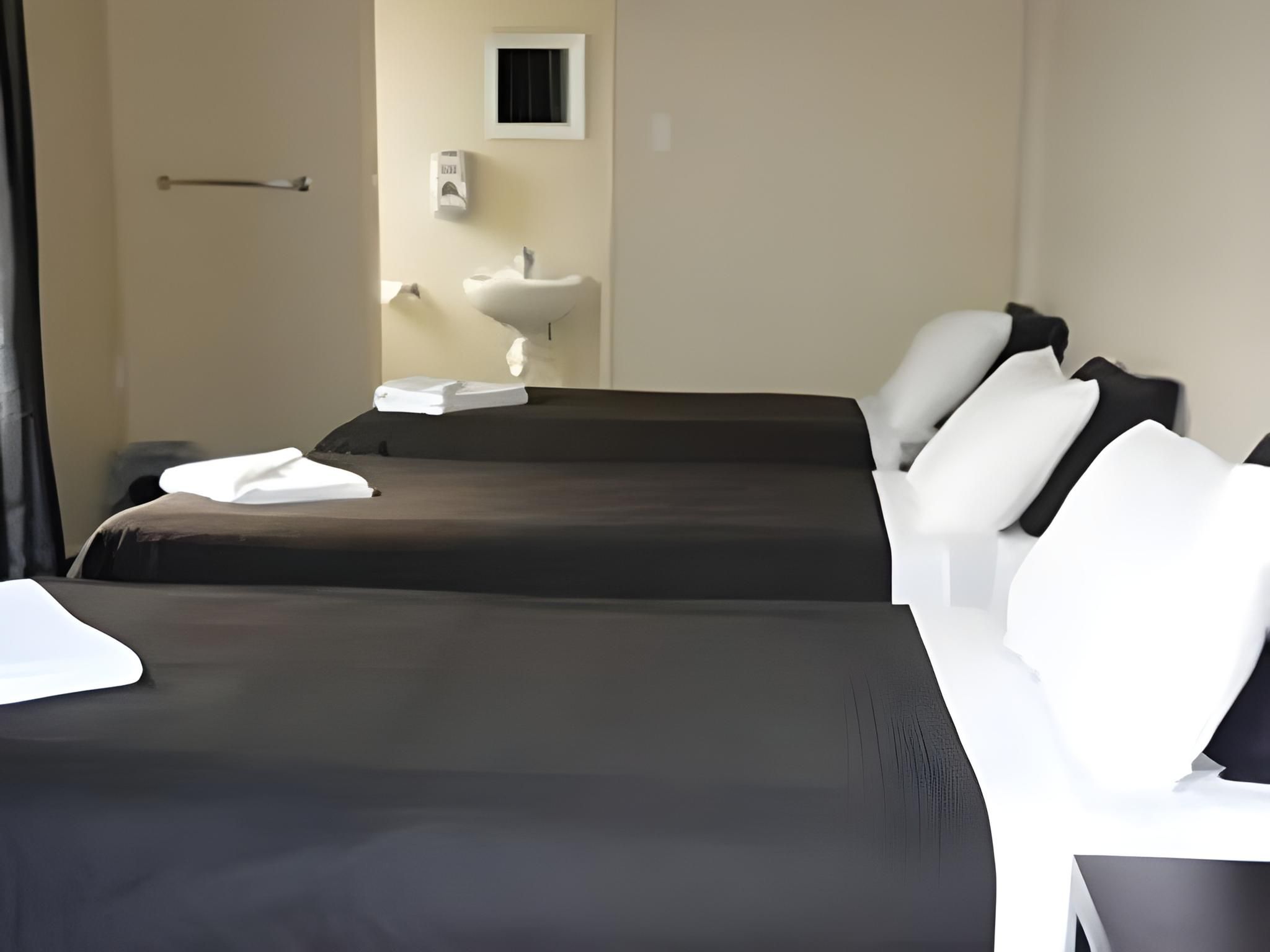 1 Bed in 3-Bed Dormitory