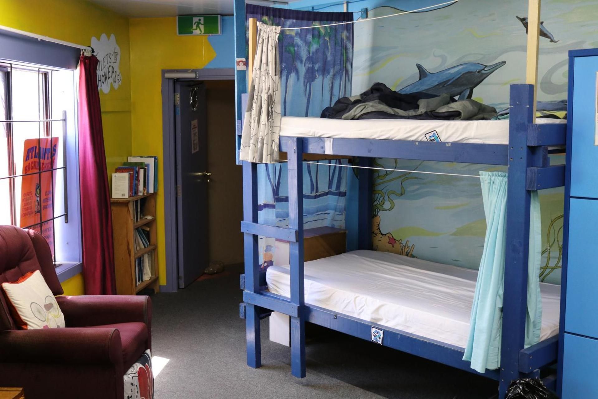 Bunk Bed in Mixed Dormitory Room without bedding