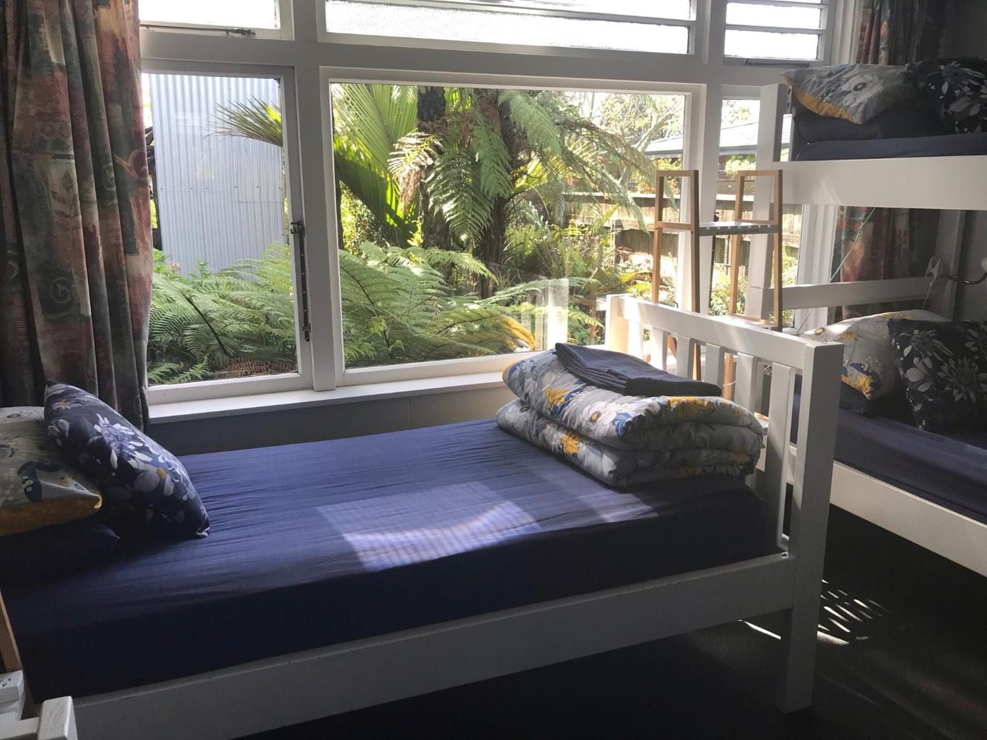Bed in 6-Bed Mixed Dormitory Room
