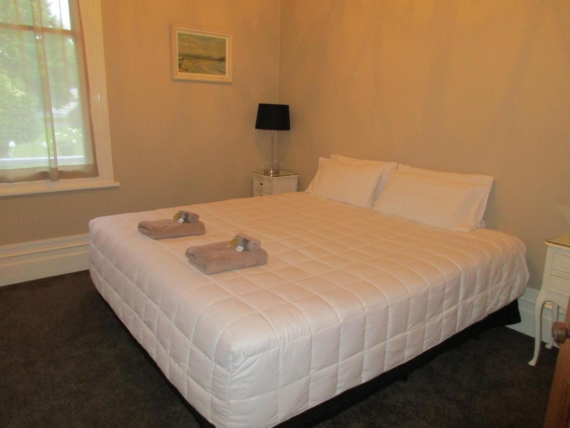 Double Room with Shared Bathroom