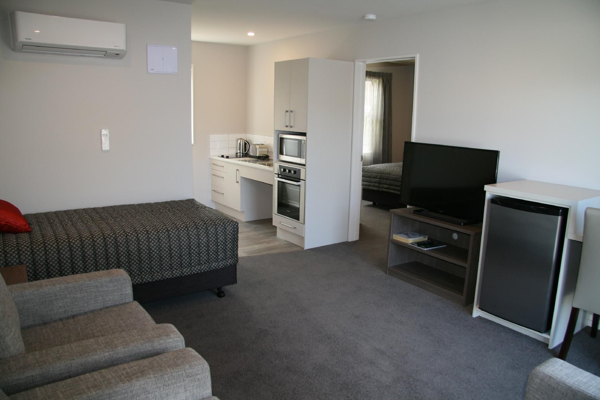 One Bedroom Accessible Apartment