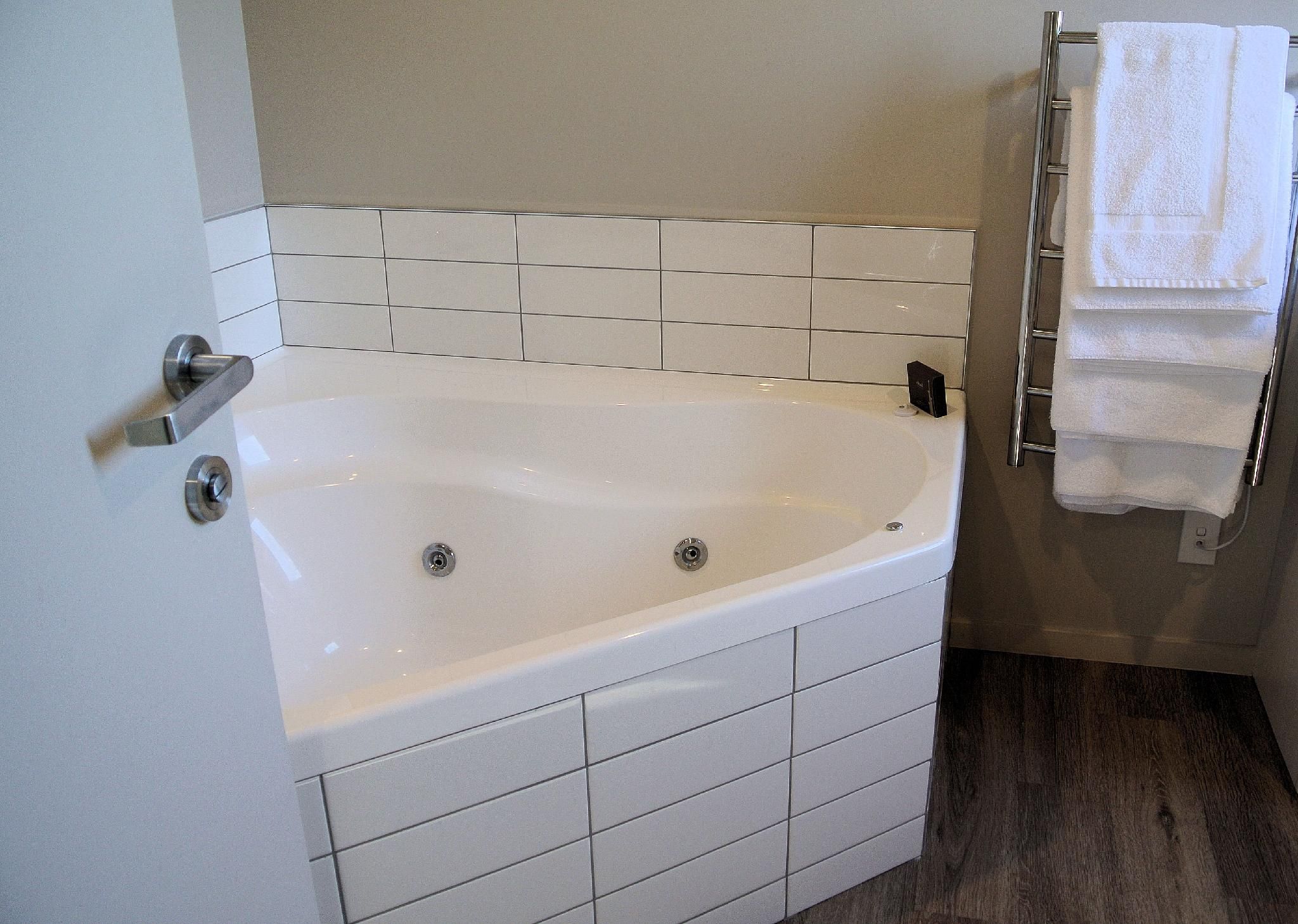 One Bedroom Spa Suite