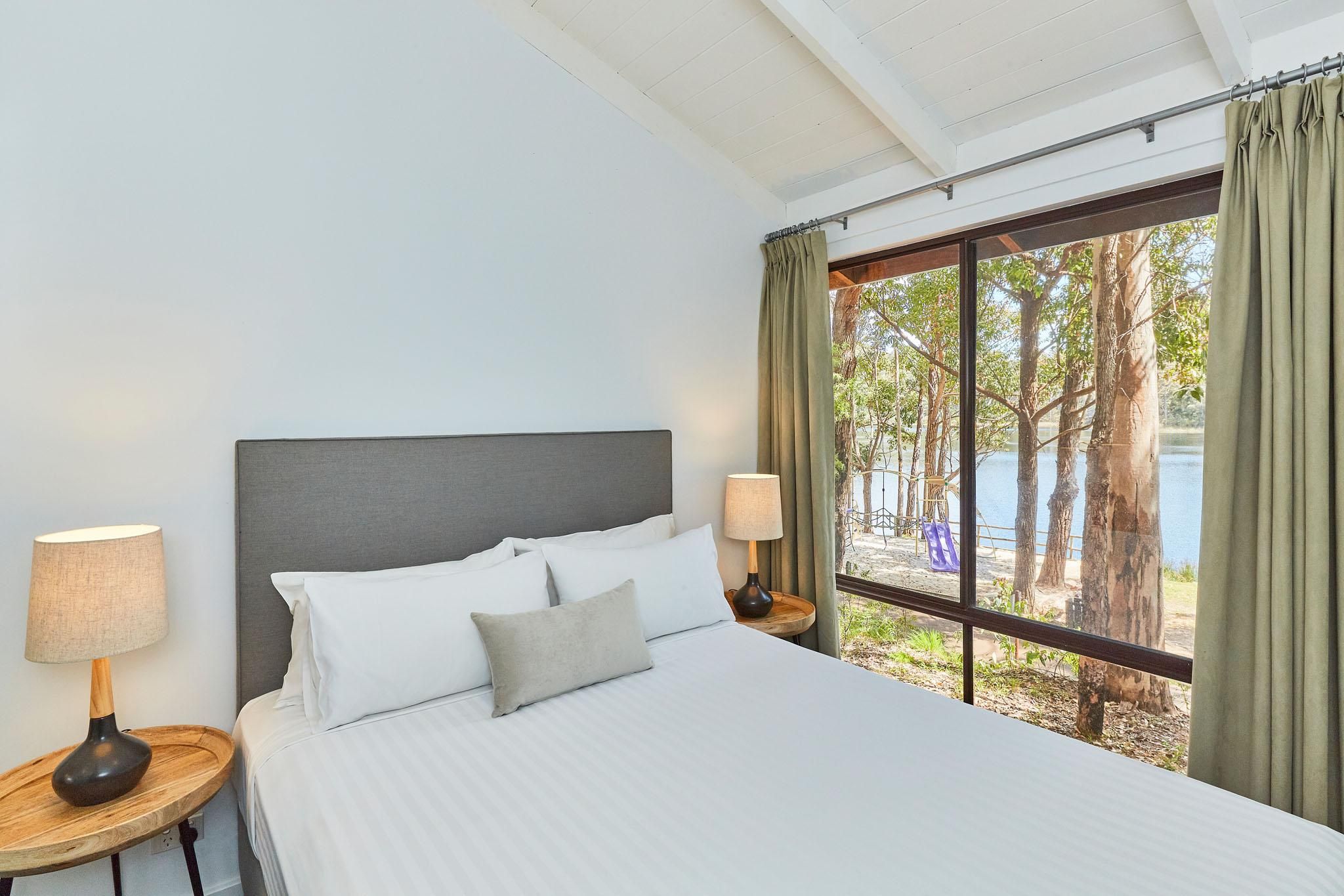 Three-Bedroom Chalet with Forest View