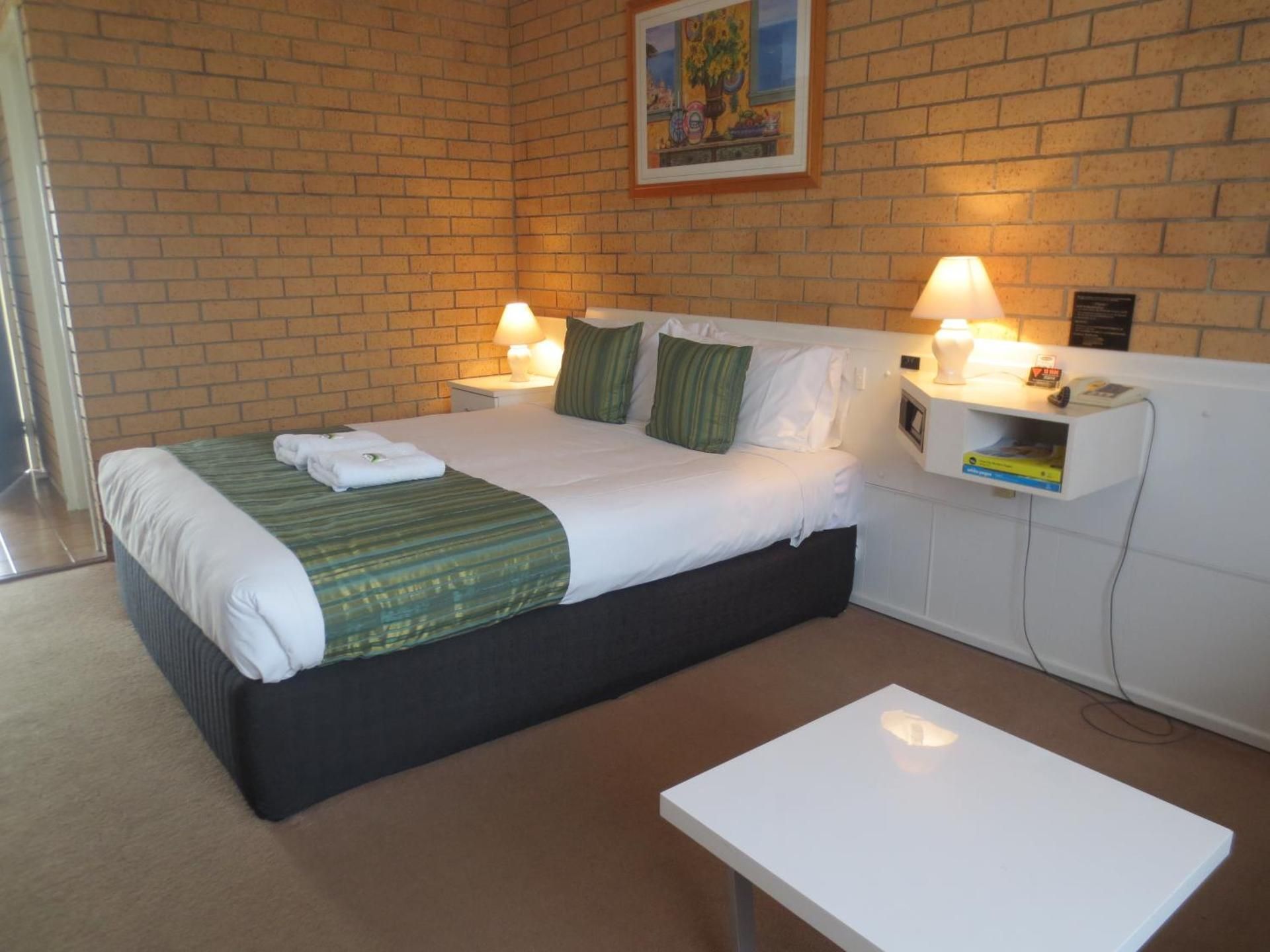 Room 4