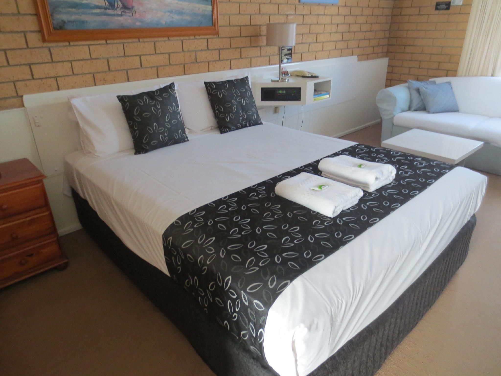 Queen Room A