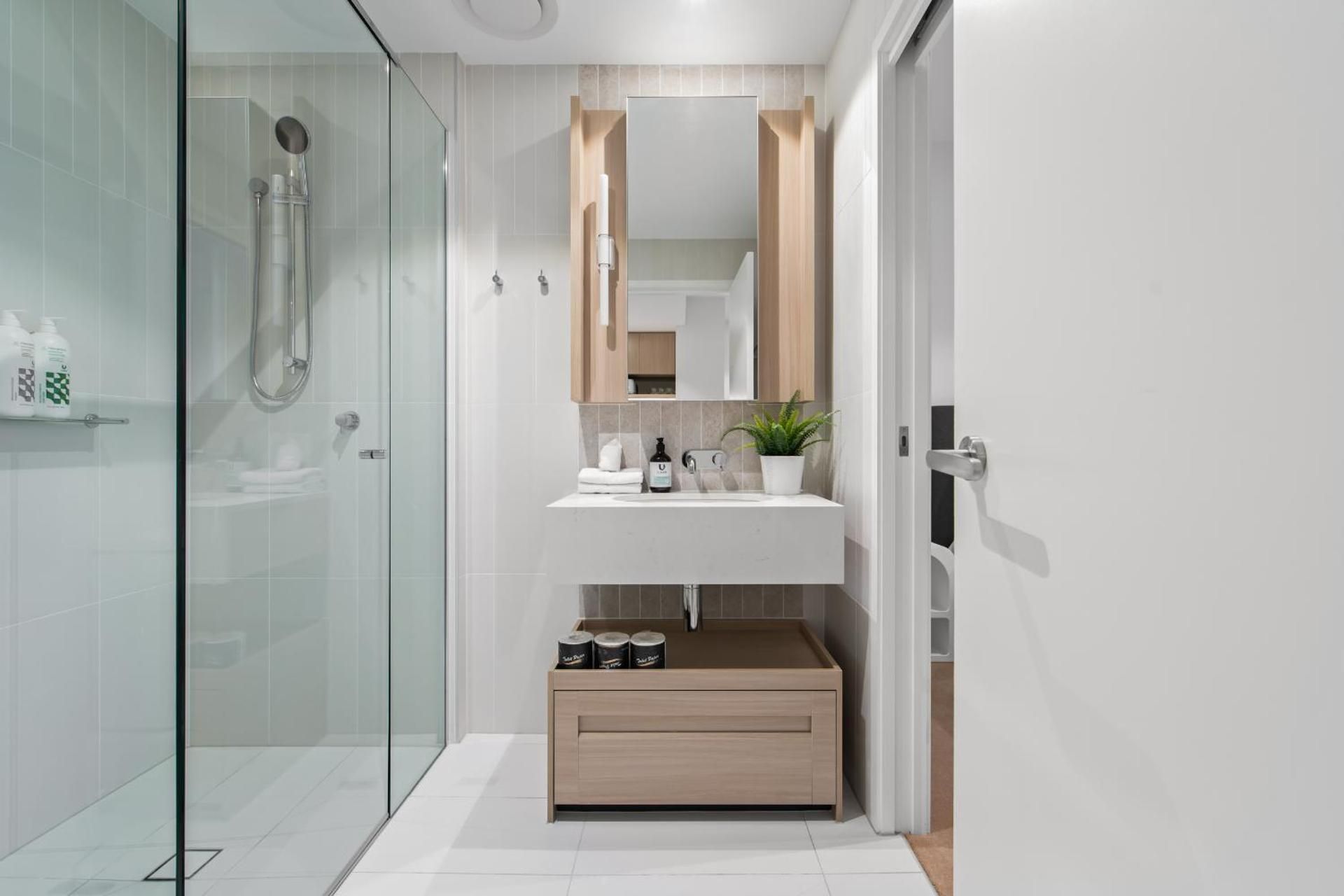 One-Bedroom Apartment with Balcony