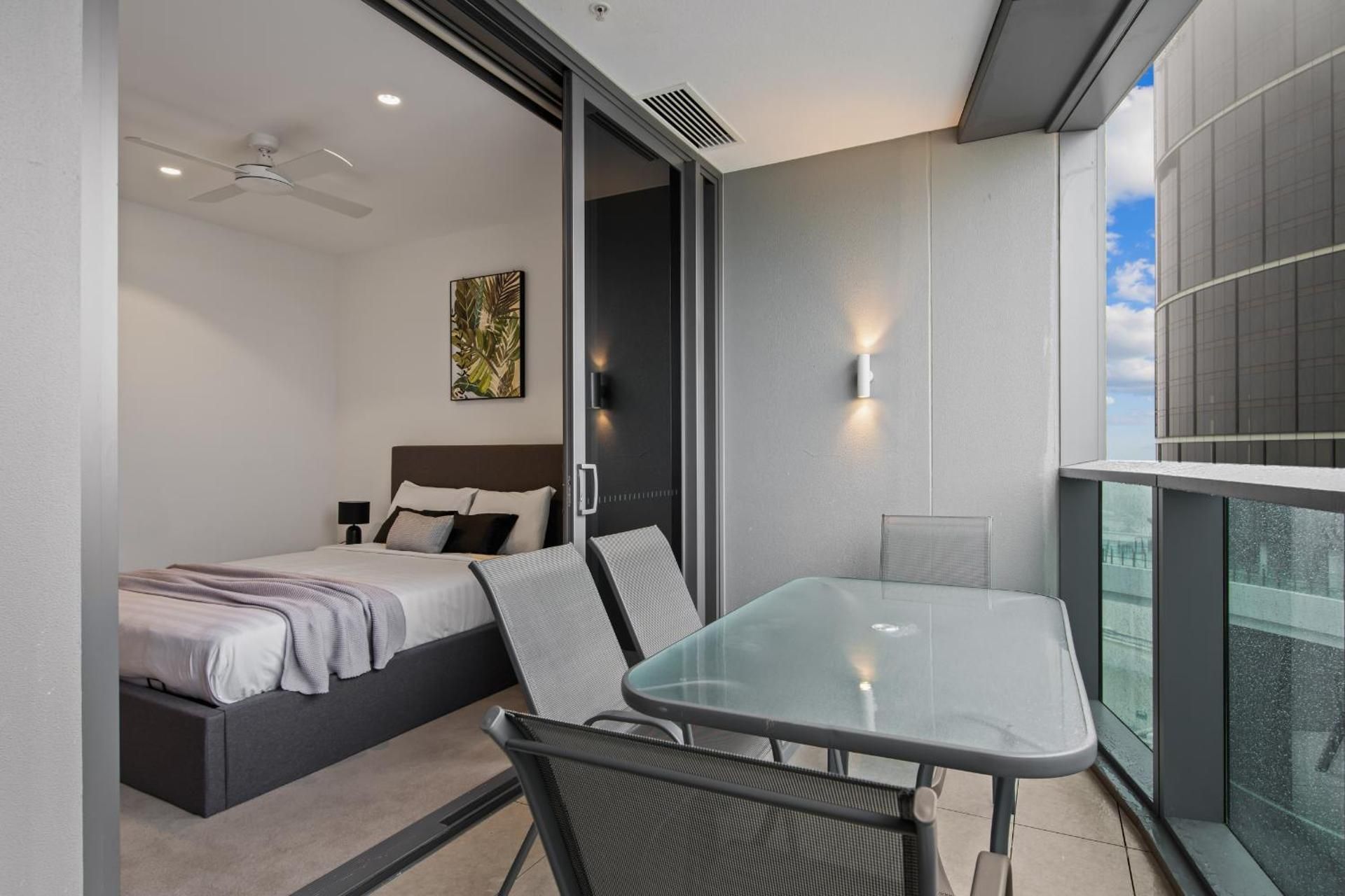 One-Bedroom Apartment with Balcony