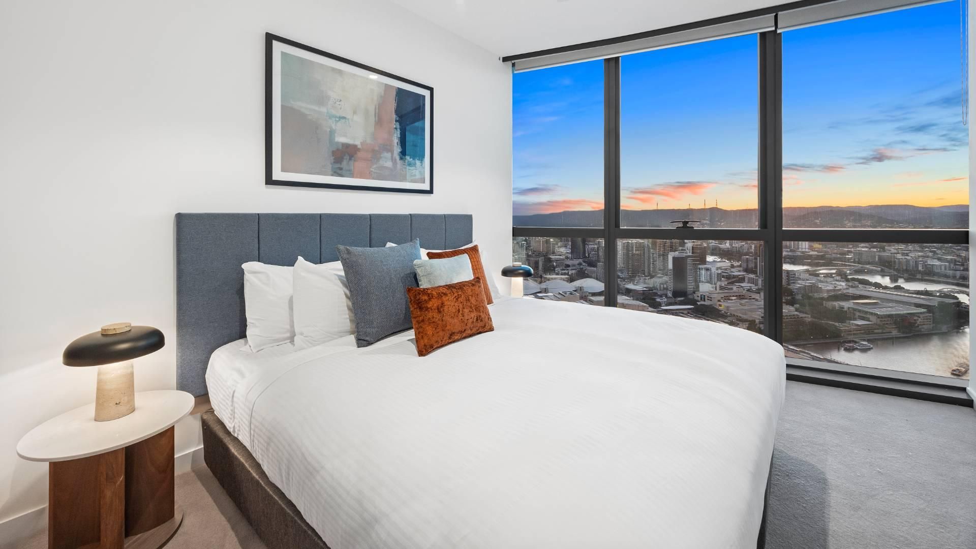 2 Bedroom