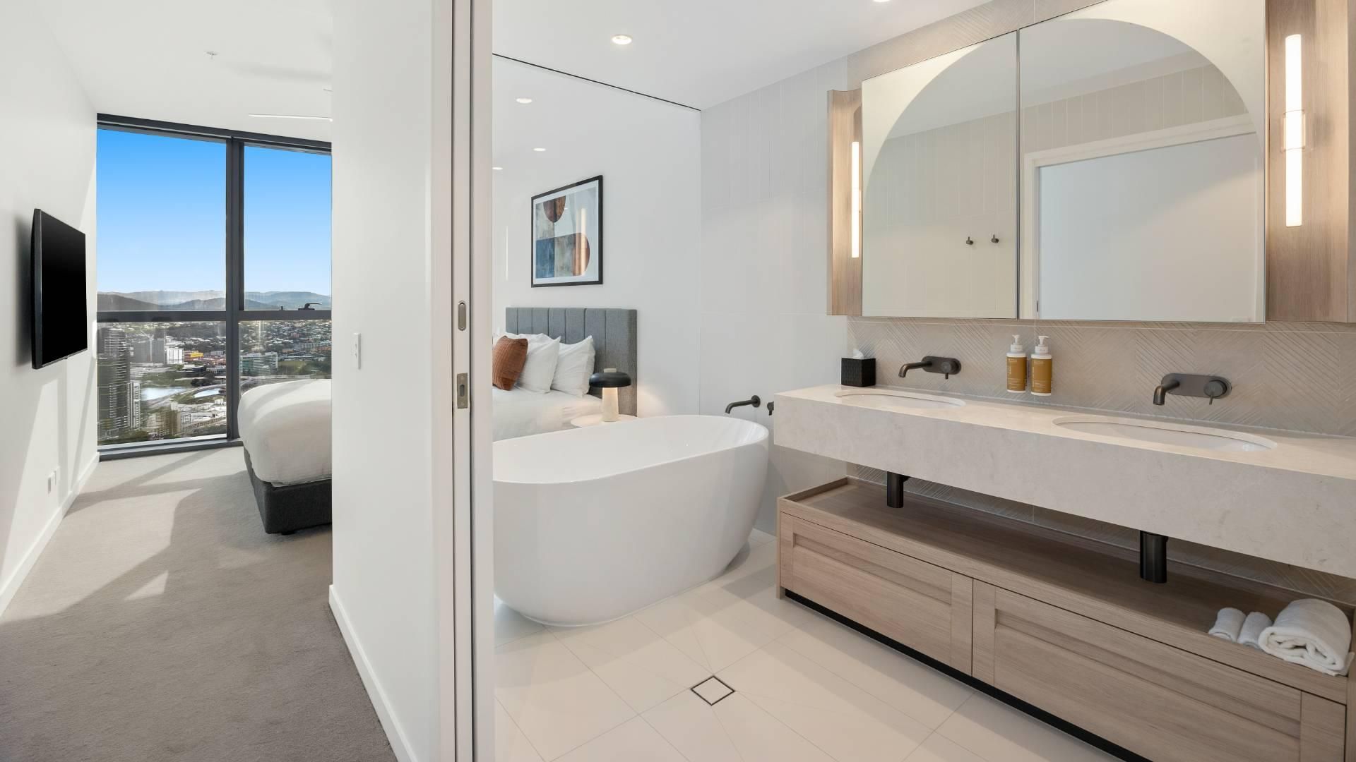 3 Bedroom Skyline View