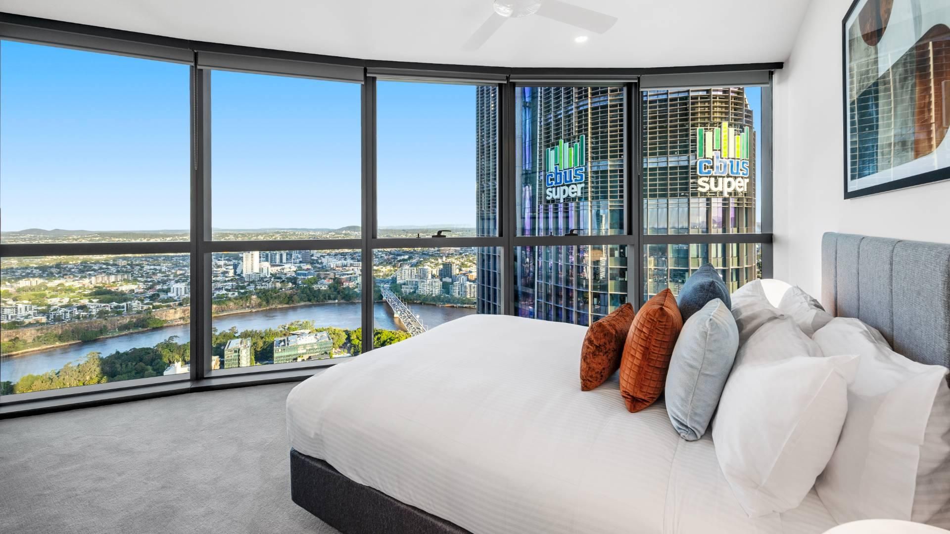 2 Bedroom Skyline View
