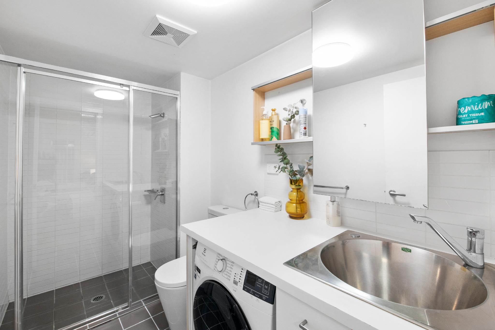 Two Bedroom Apartment with Balcony