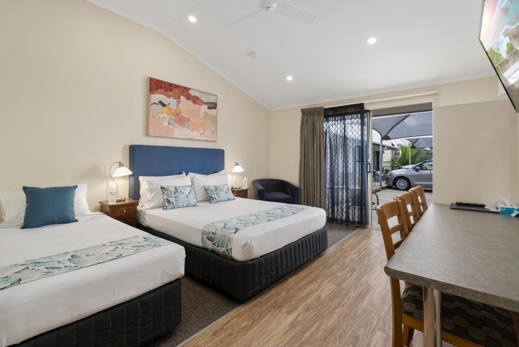 Superior Triple Room