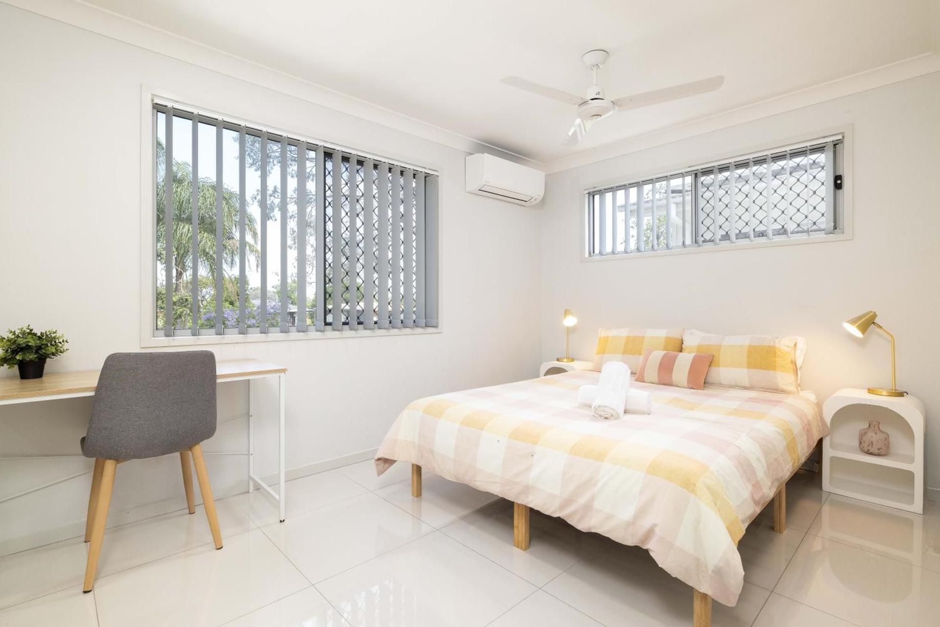 One-Bedroom Deluxe Apartment