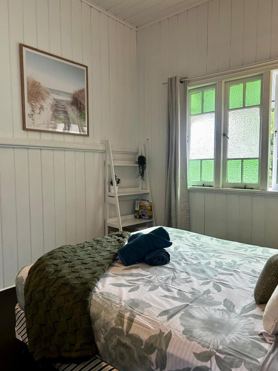 Triple Room with Shared Bathroom