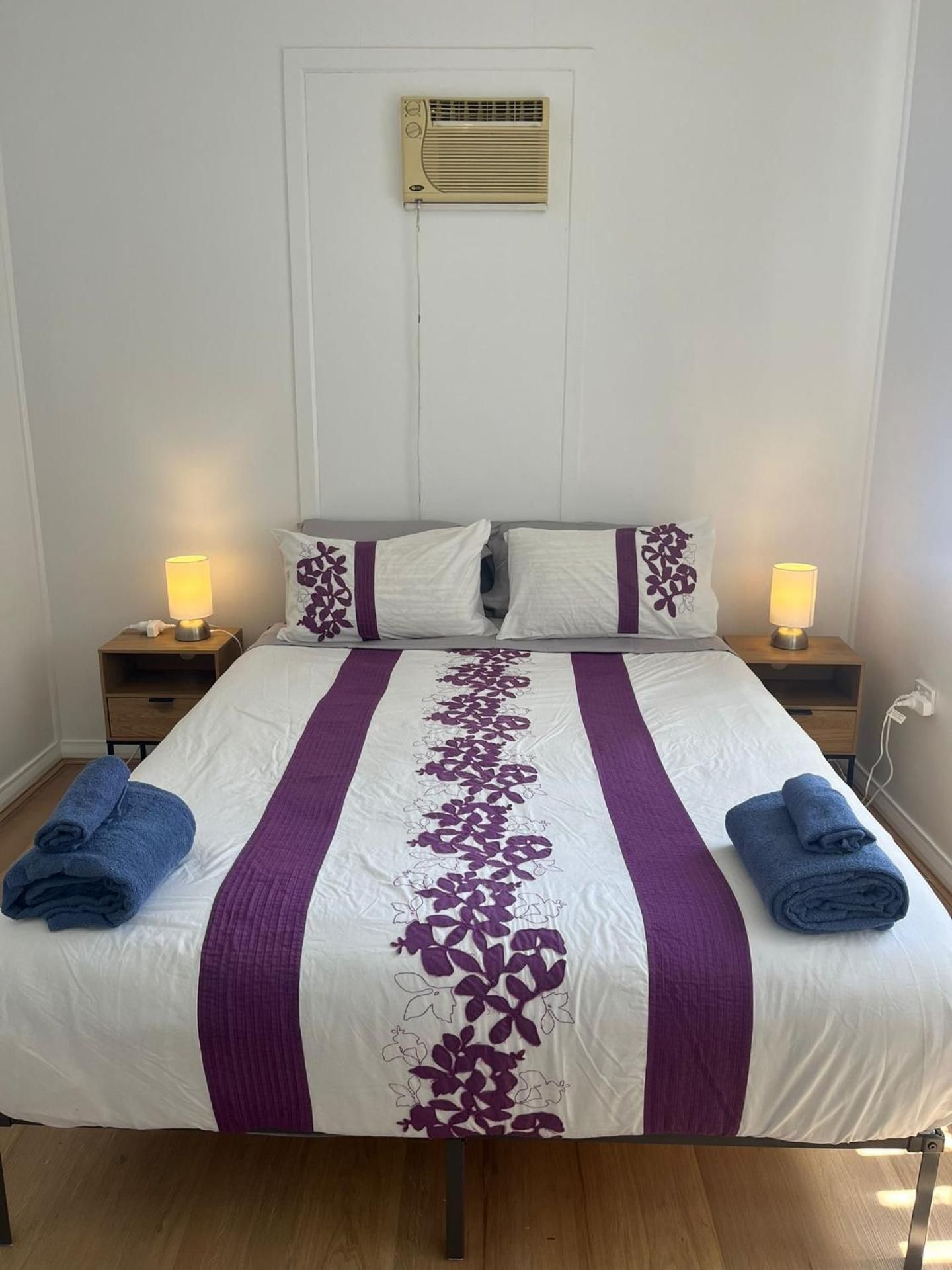Double Room with Shared Bathroom