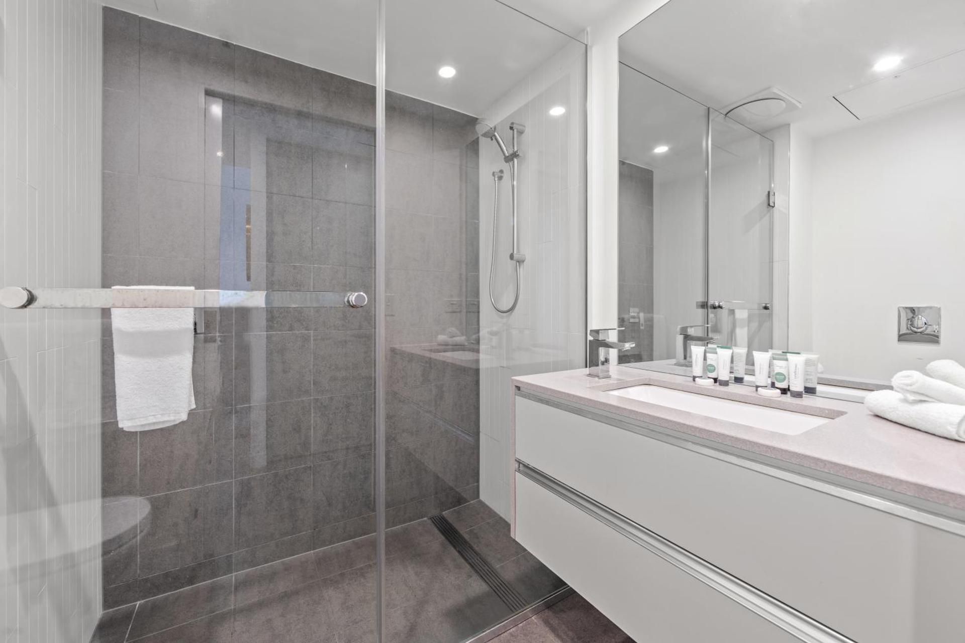2 Bedroom 1 Bathroom Terrace Apartment