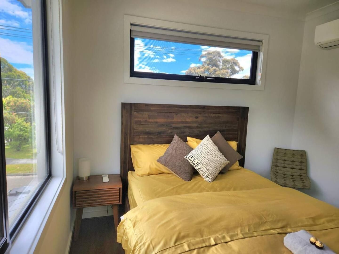 Standard Double Room with Shared Bathroom