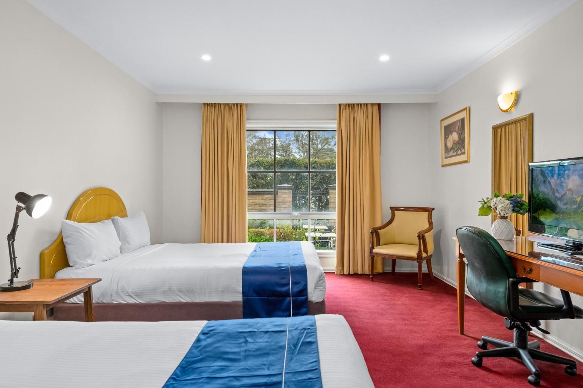 Twin Suite