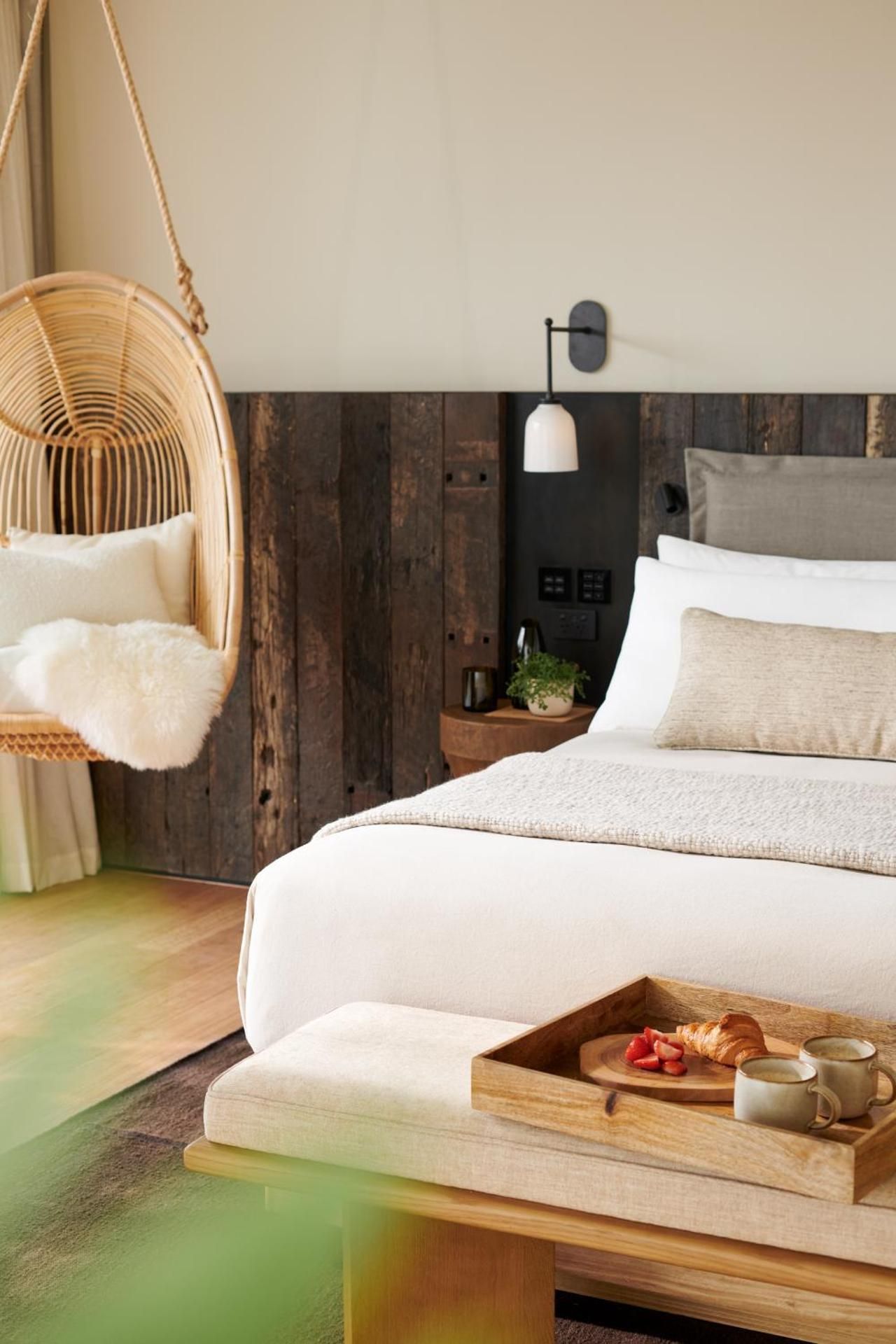 1 Hotel Melbourne River Reserve Suite 2