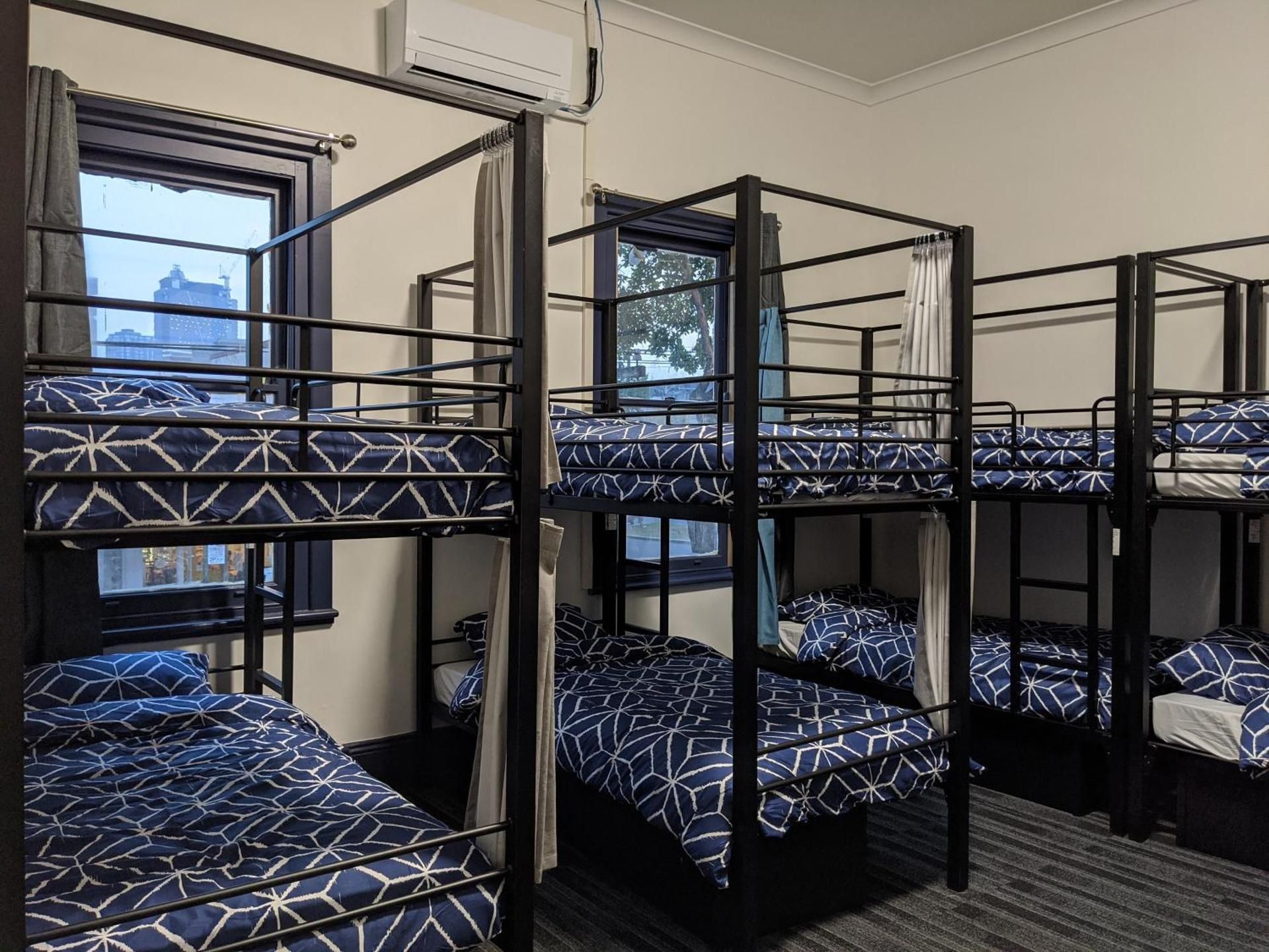 1 Person in 10-Bed Dormitory - Mixed