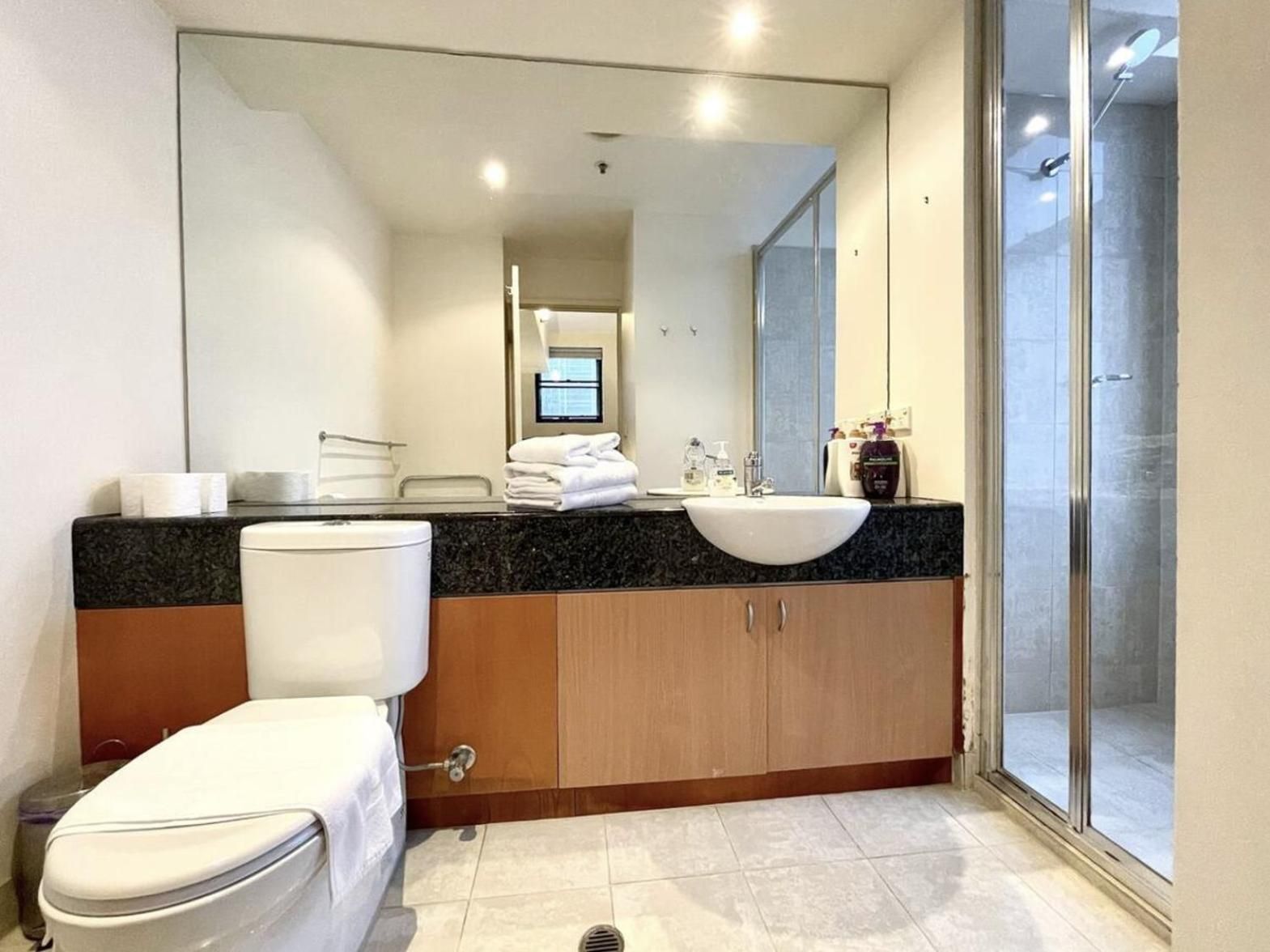 Readyset Apartments Melbourne Classic Apartment