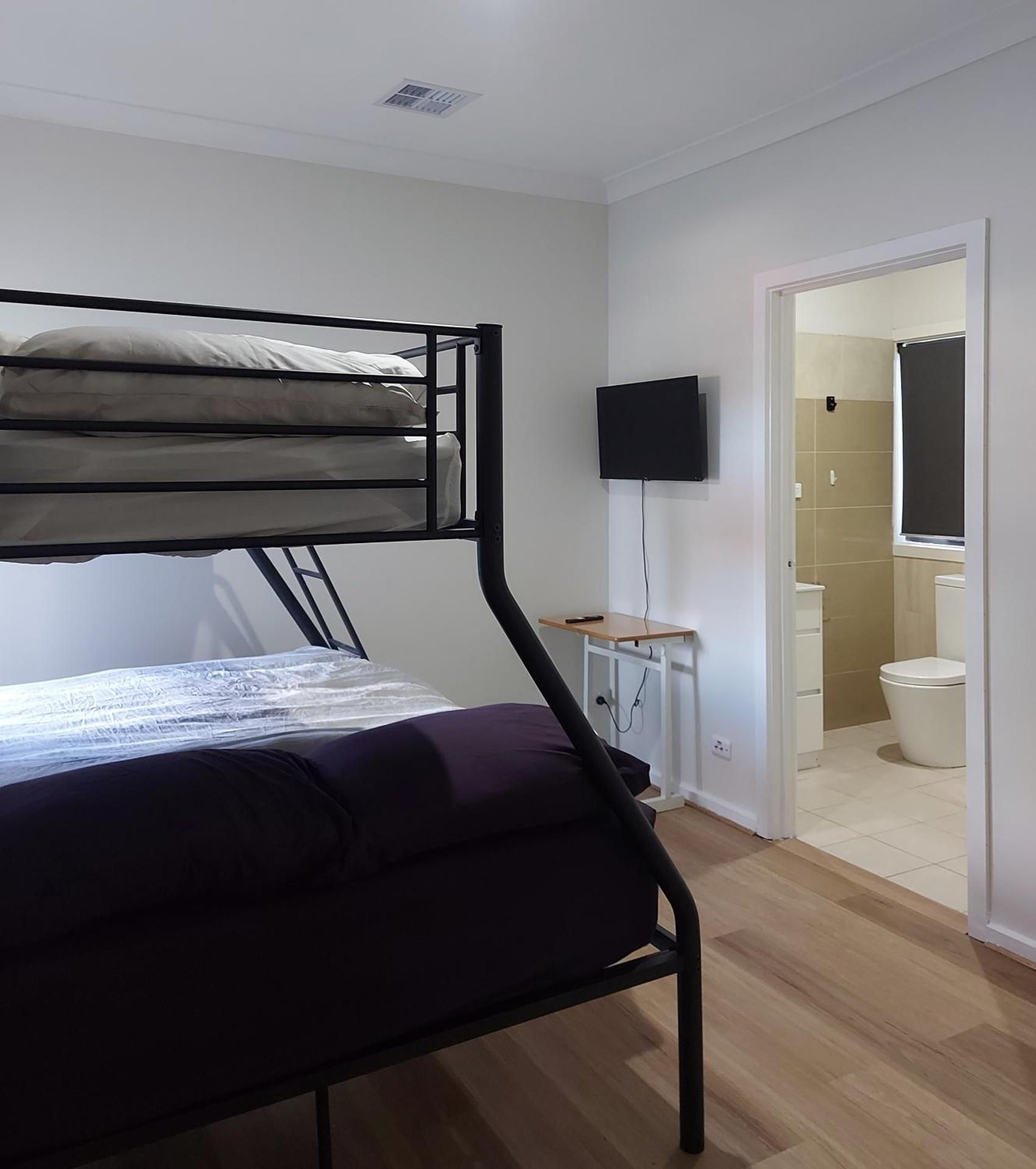 Triple Room with Private Bathroom