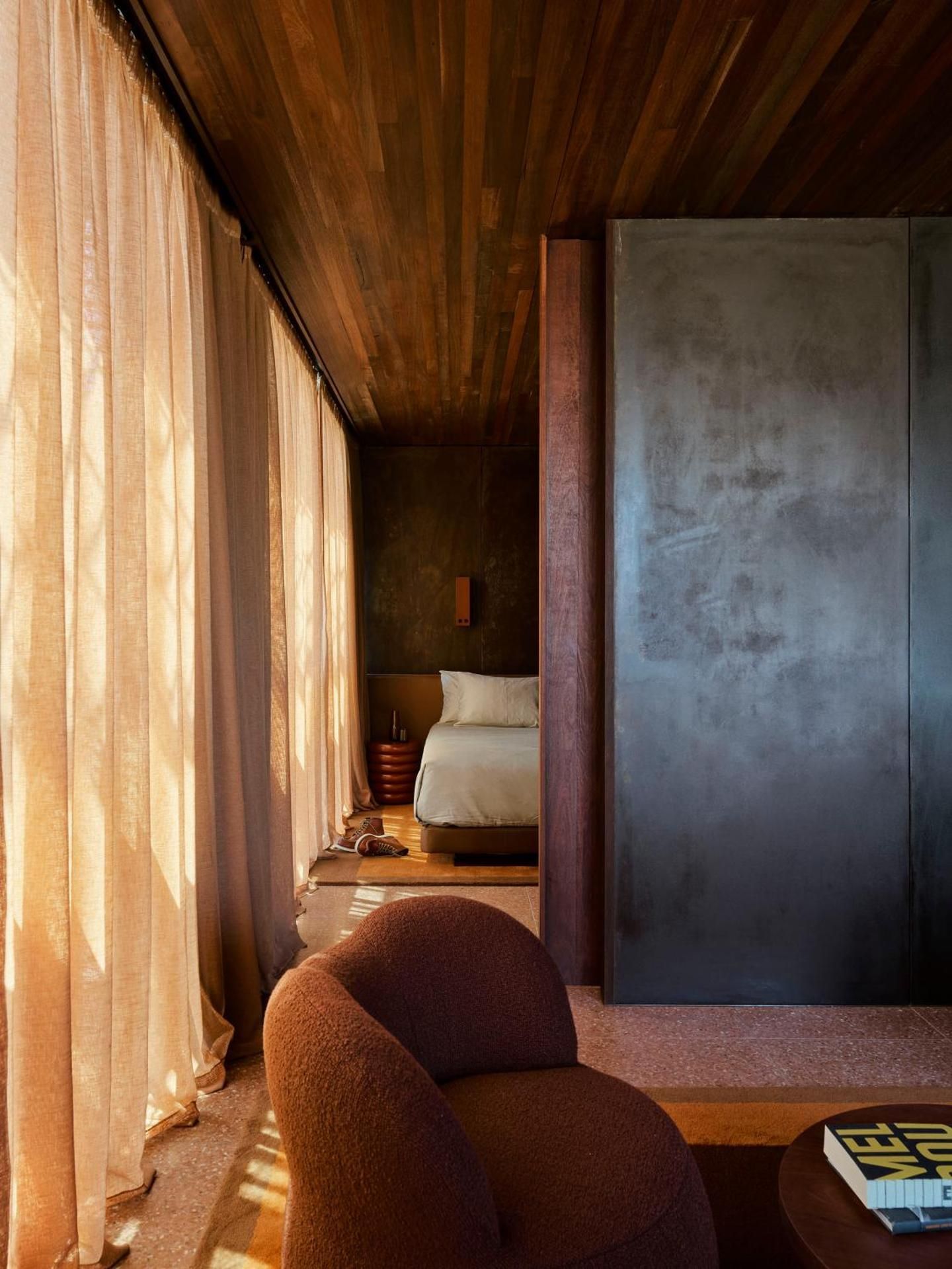 One-Bedroom Platinum Suite 