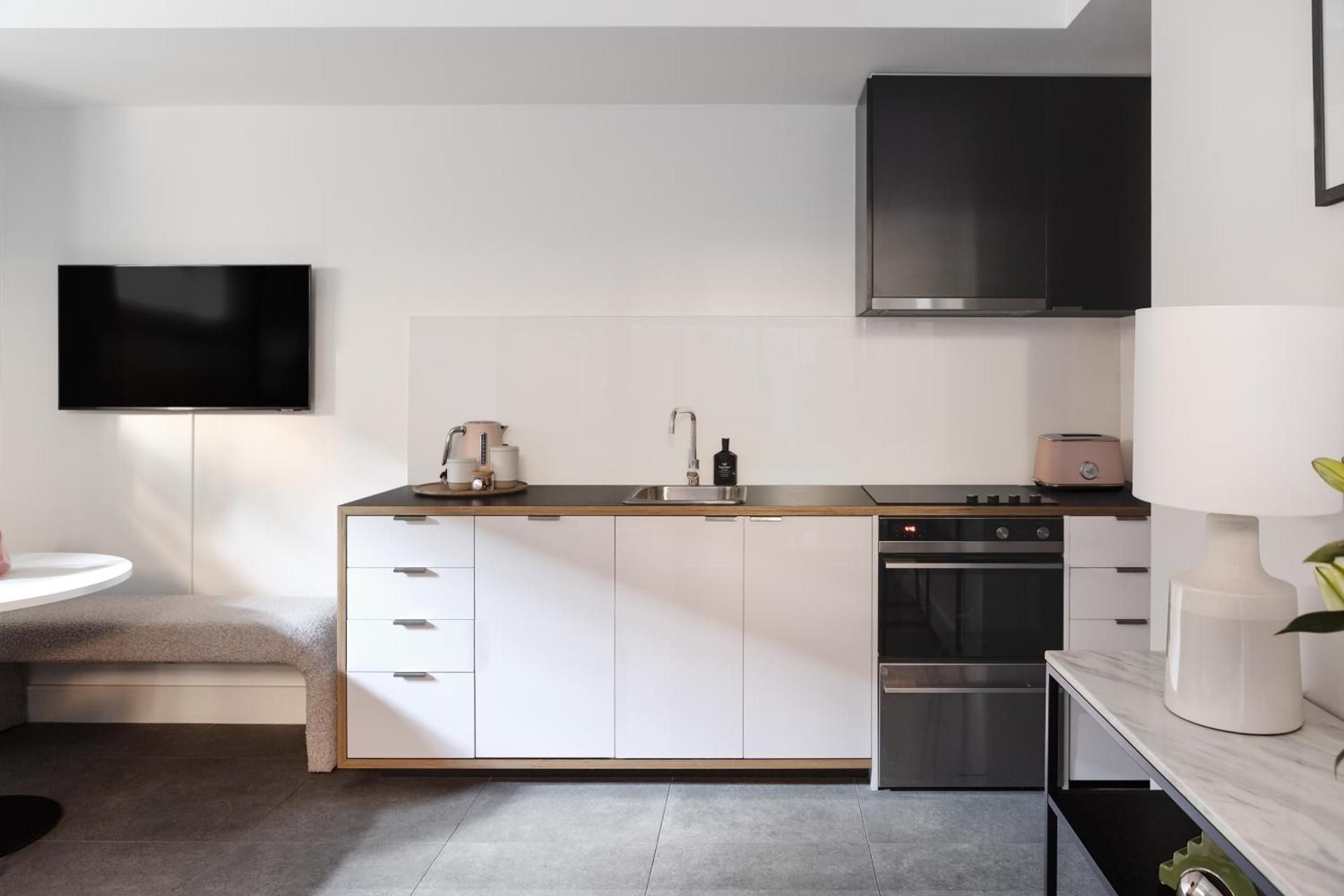 MAC Middle Park by Melbourne Apartment Collection Two Bedroom Apartment  3