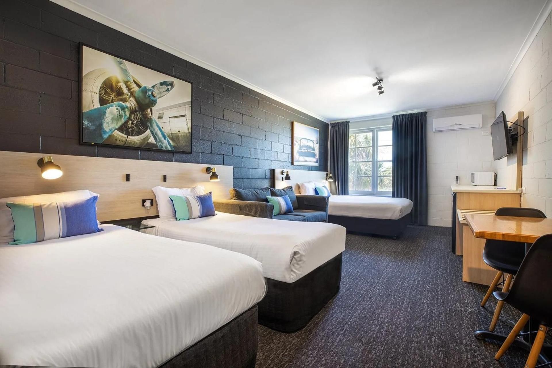 The Mulgrave Motel Standard