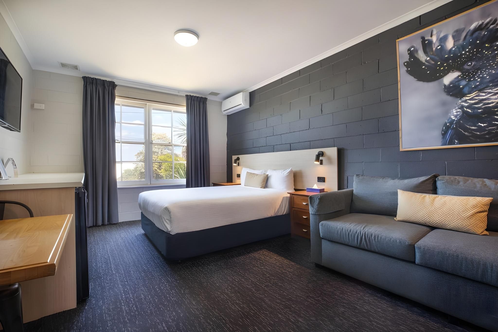 The Mulgrave Motel Queen Studio