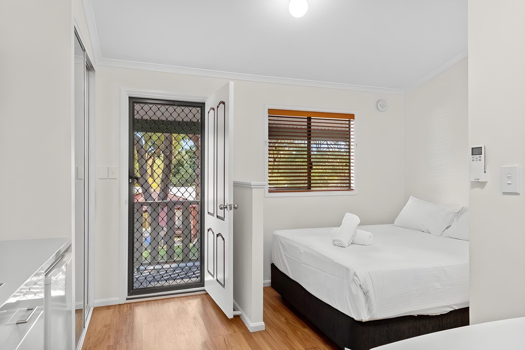 Discovery Parks - Woodman Point Standard Studio Room