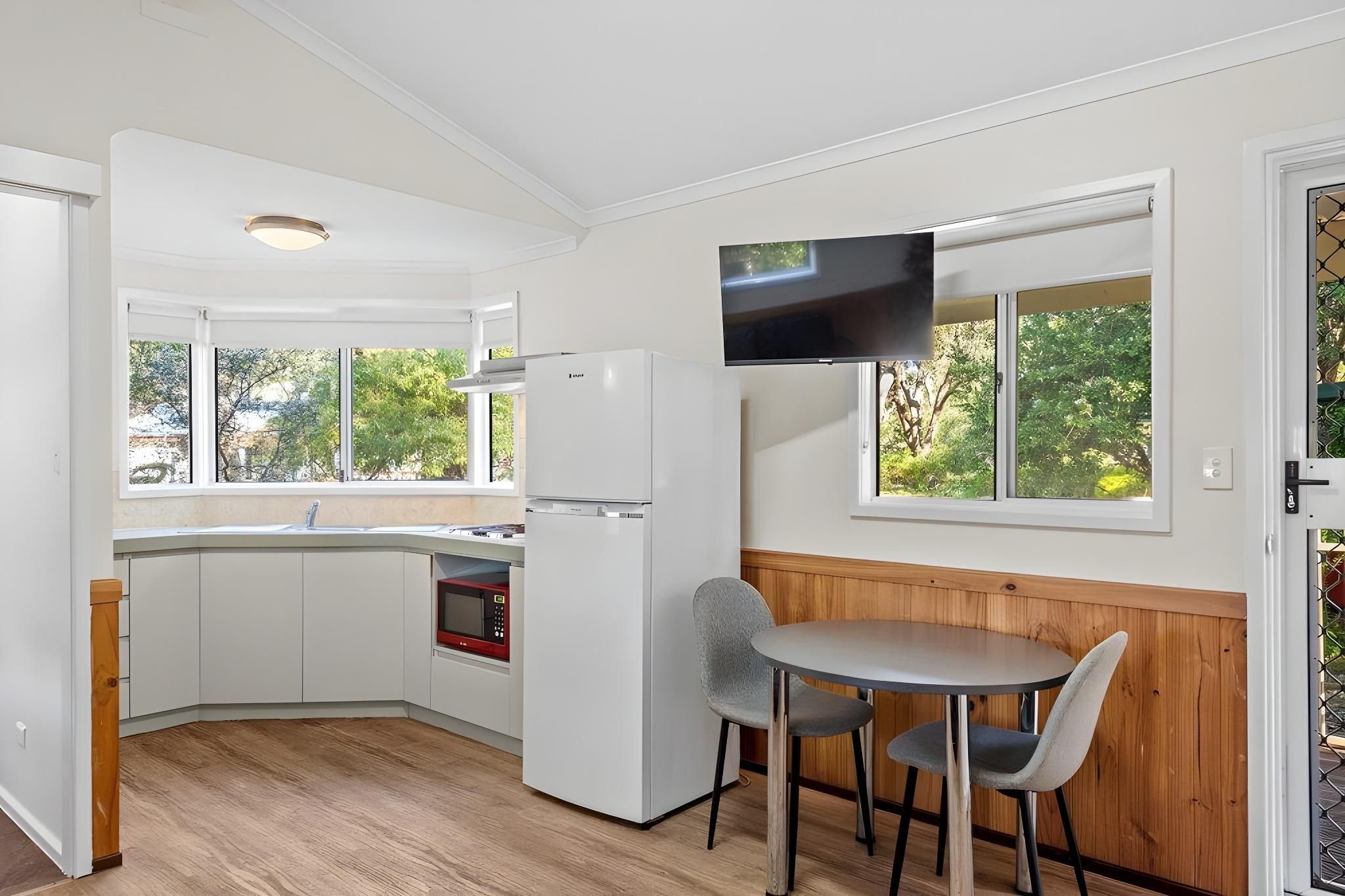 Standard 1 Bedroom Cabin - Pet Friendly