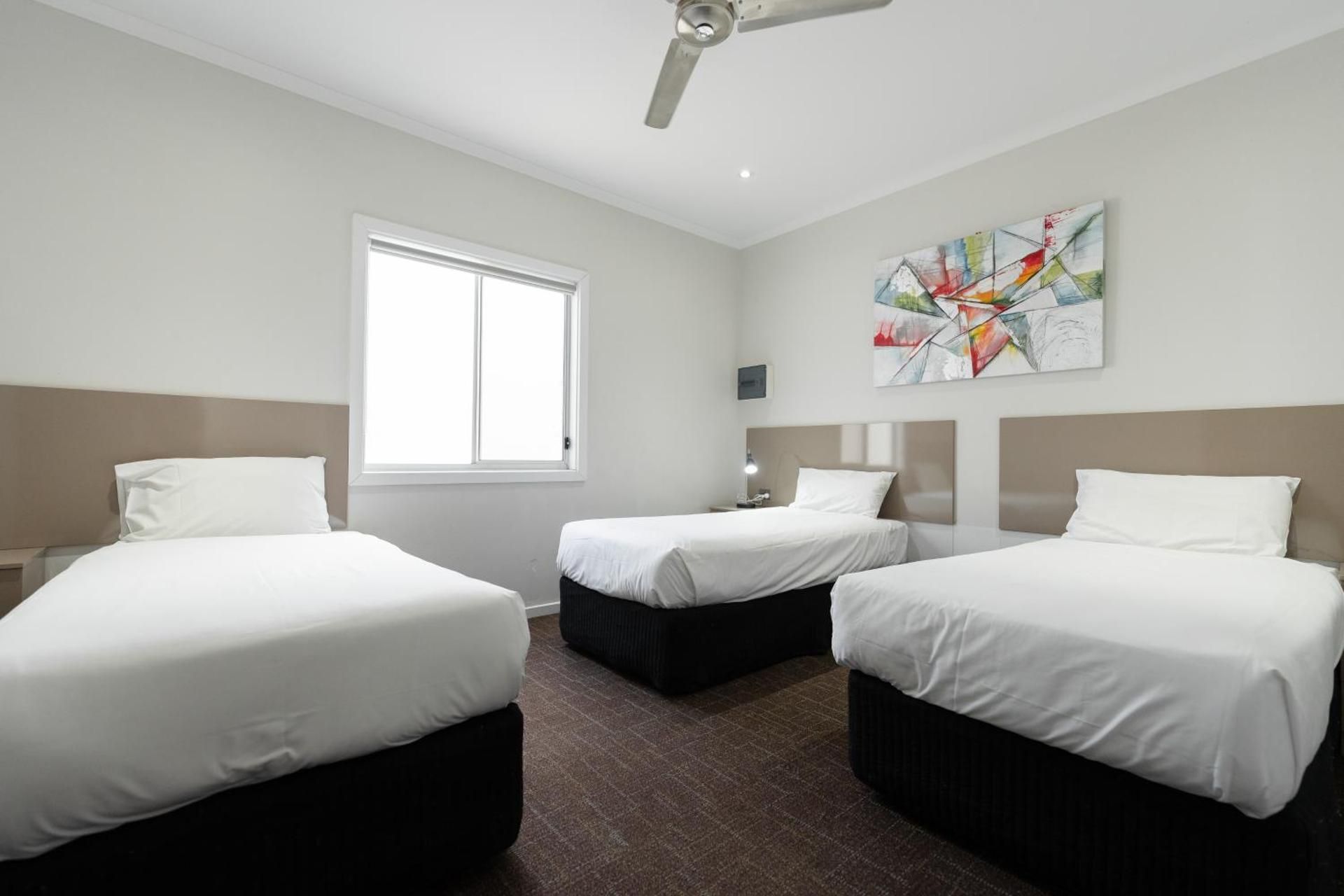 Deluxe Family Suite
