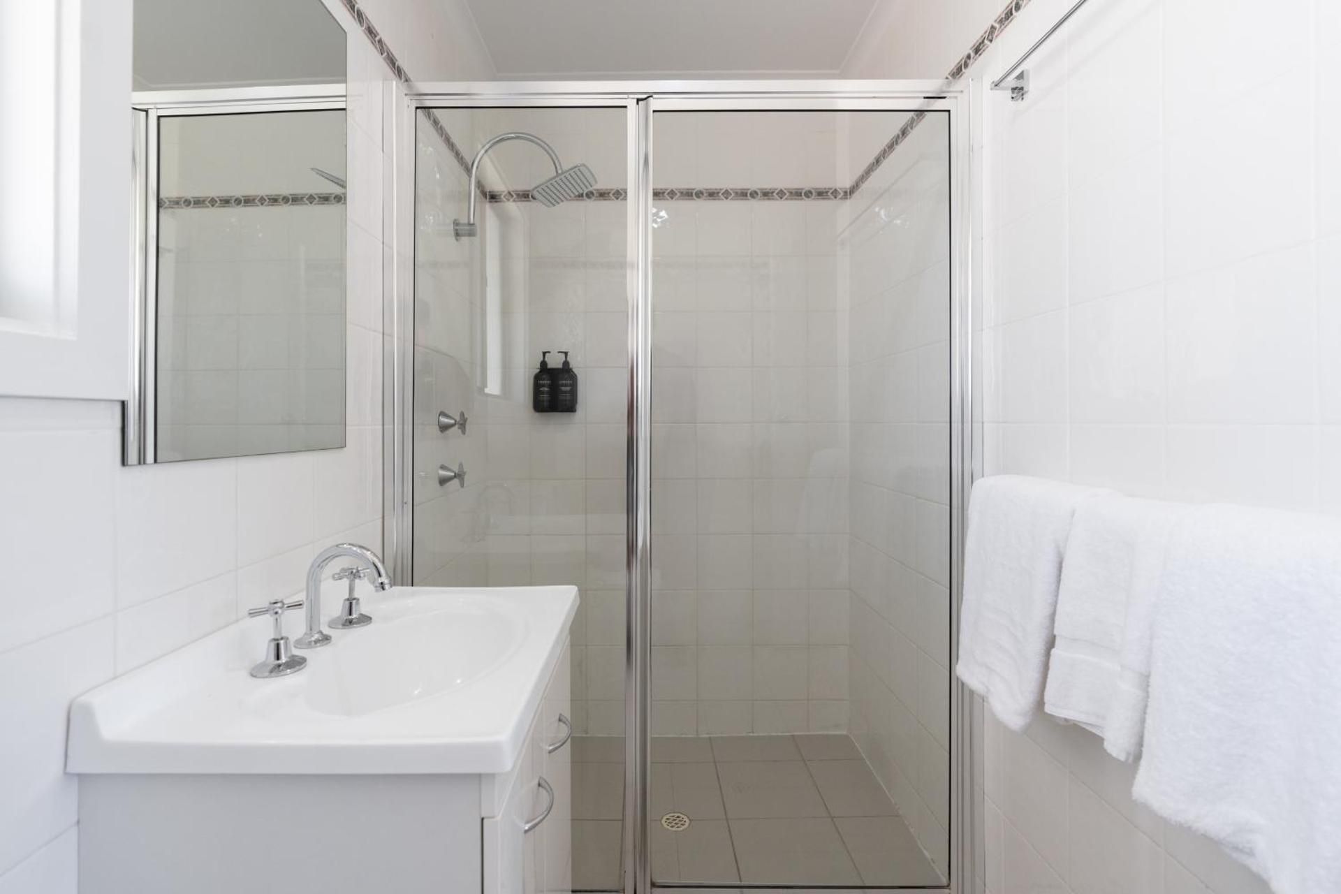 2 Bedroom Family Unit (Sleeps 6)