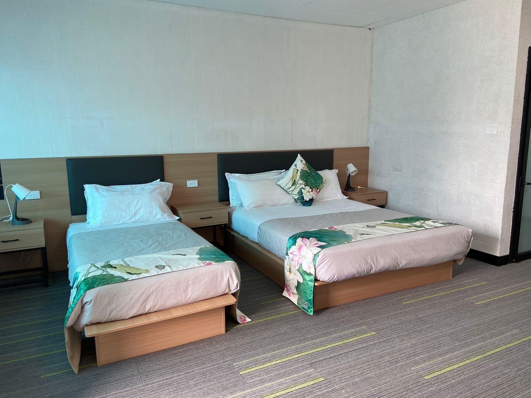 Jasper Motor Inn Deluxe - 2 Beds 2