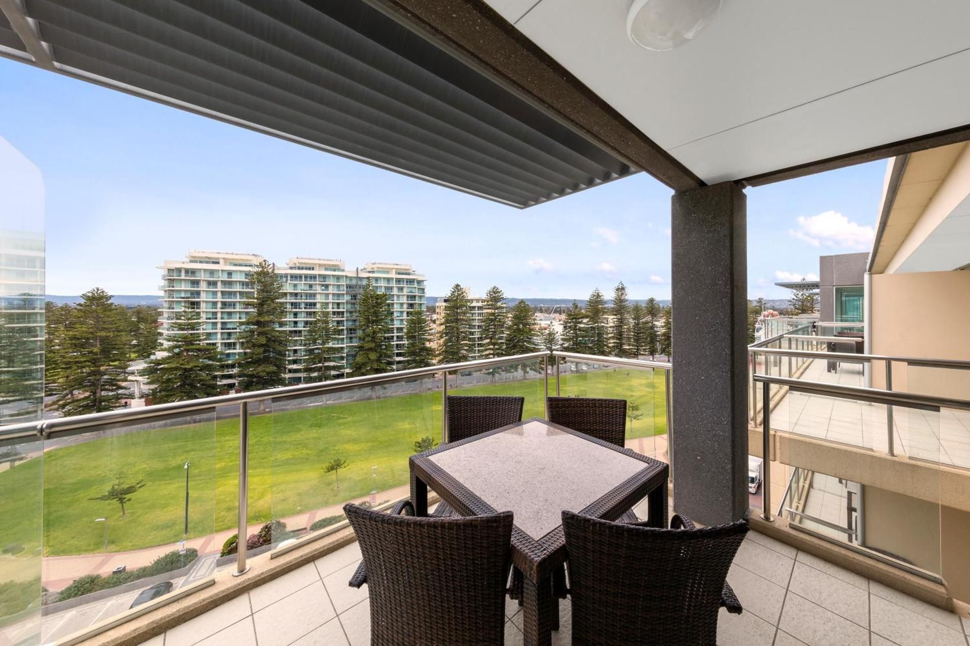 One-Bedroom Apartment with Park View - No Housekeeping