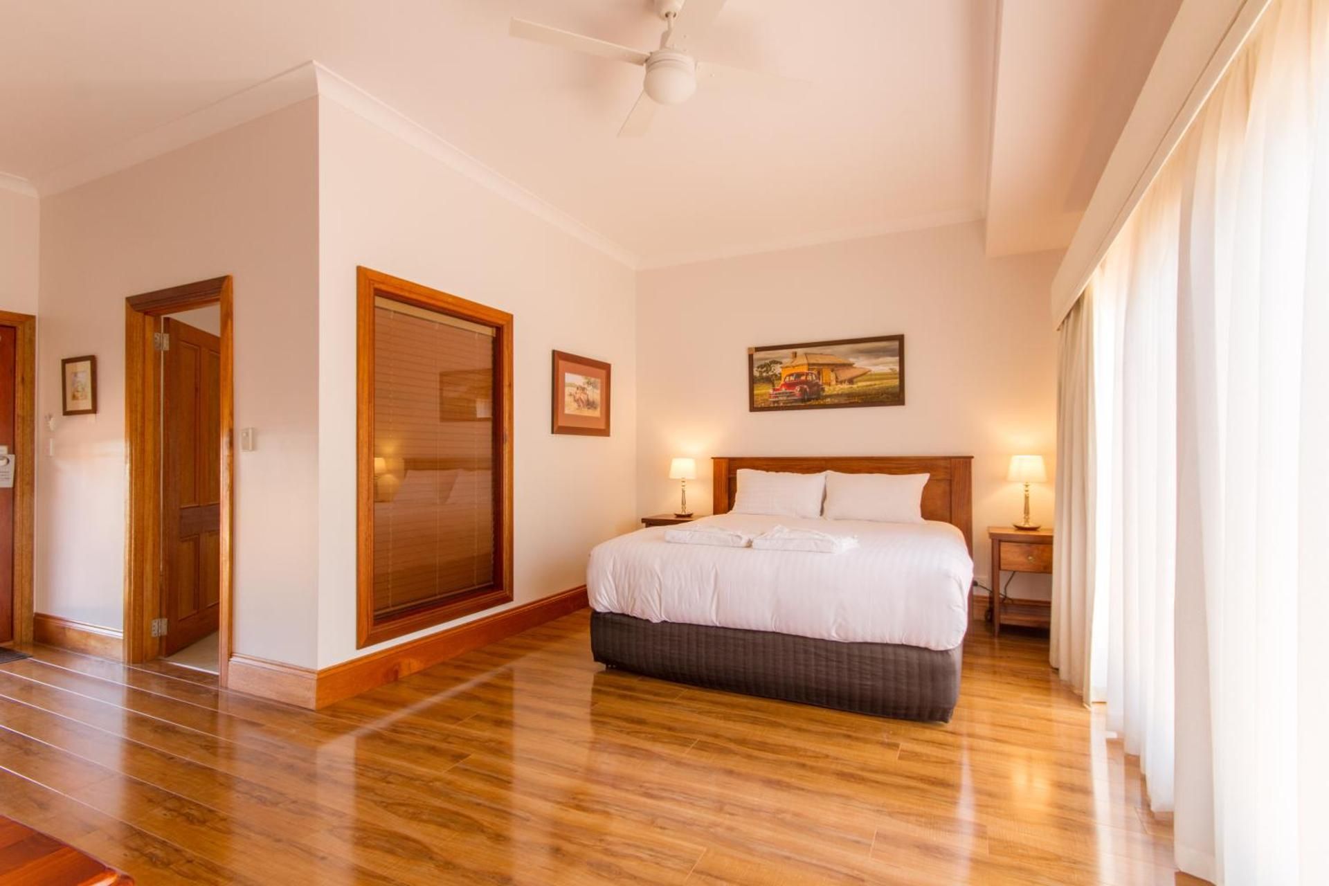 King Room with Balcony